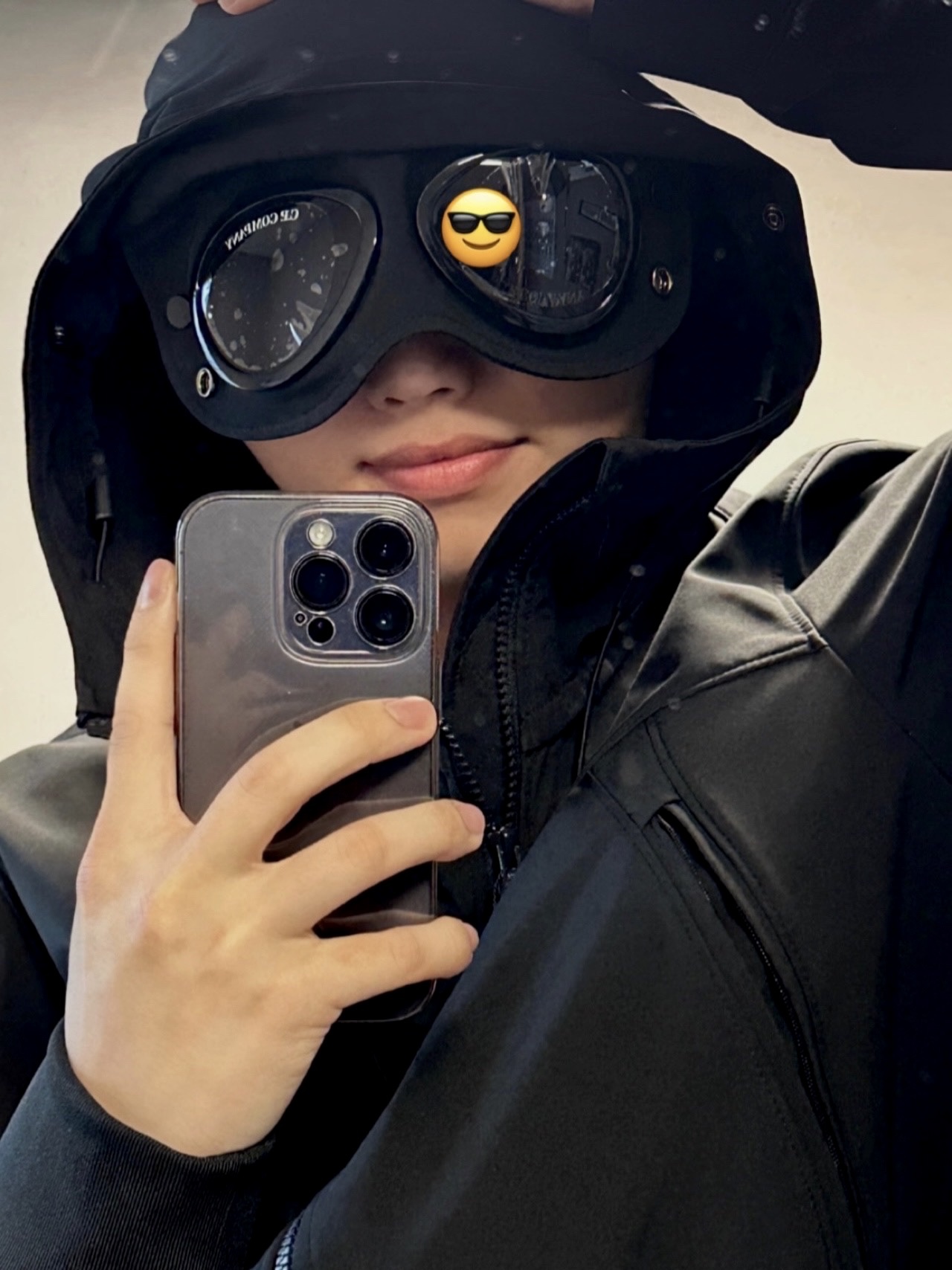 C.P. Company Shell-R Goggle Jacket Black - 25SS 착용 스타일 - 1