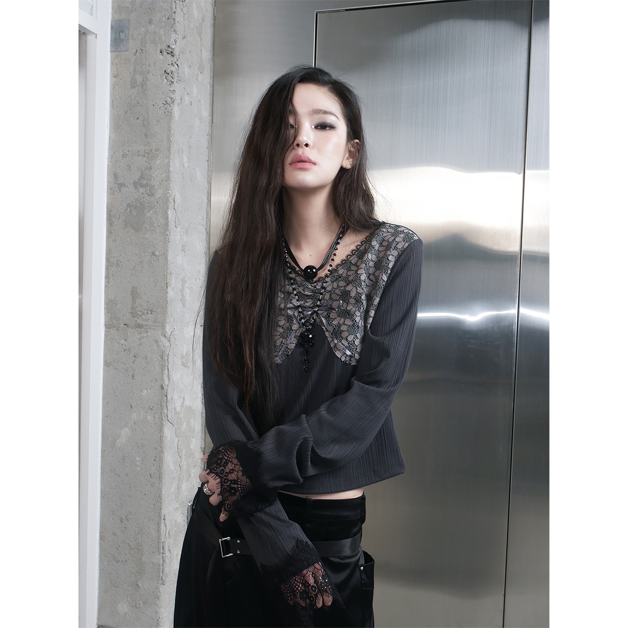 스틸레써디 로코코 리브드 탑 그레이(Still Lethardy Rococo Ribbed Top Grey) - 3