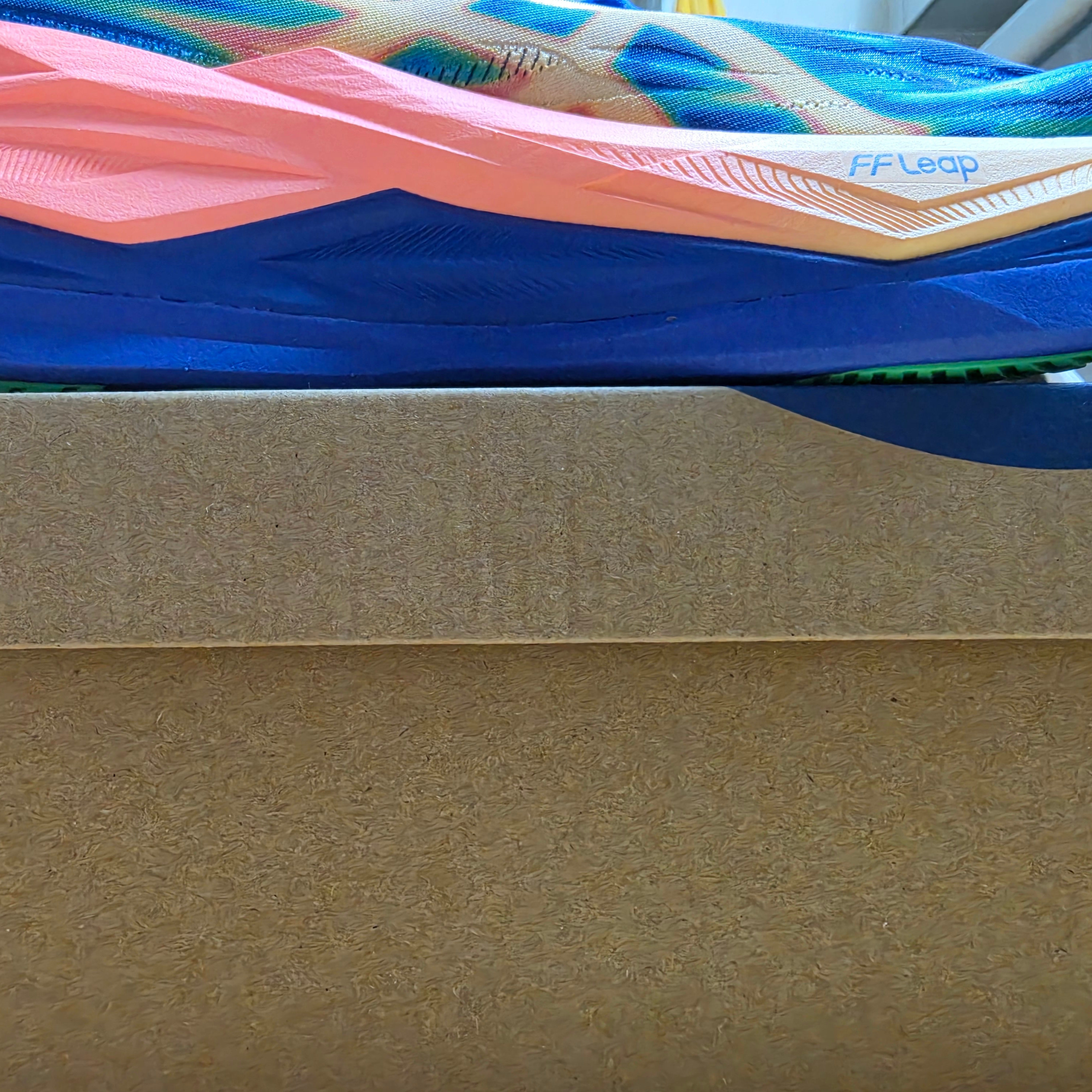 Asics Superblast 3 Cobalt Burst Light Orange 착용 스타일 - 9