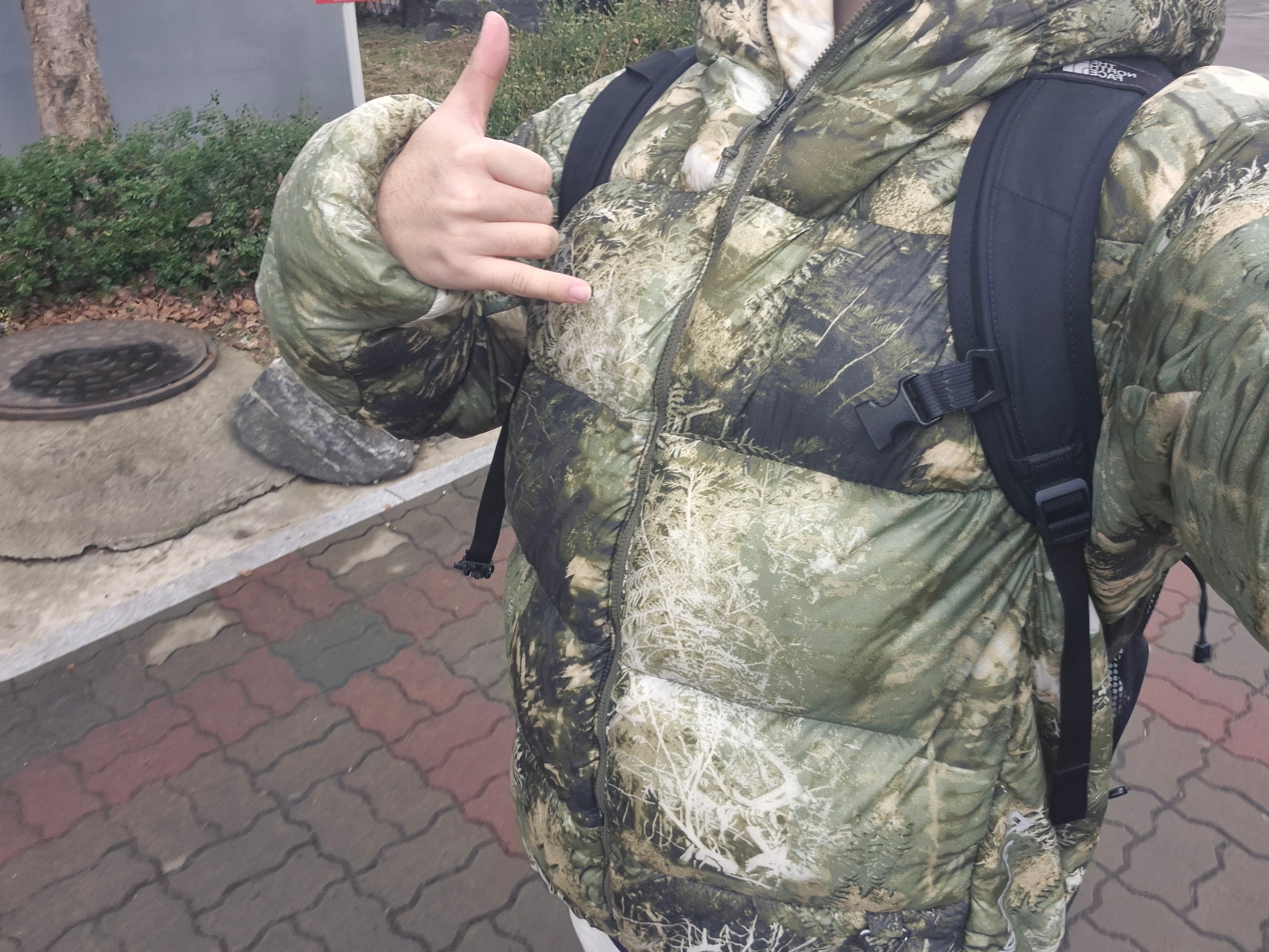 Nike ACG Therma-Fit ADV Lunar Lake Puffer Loose Hooded Jacket Oil Green Medium Olive - US/EU 착용 스타일