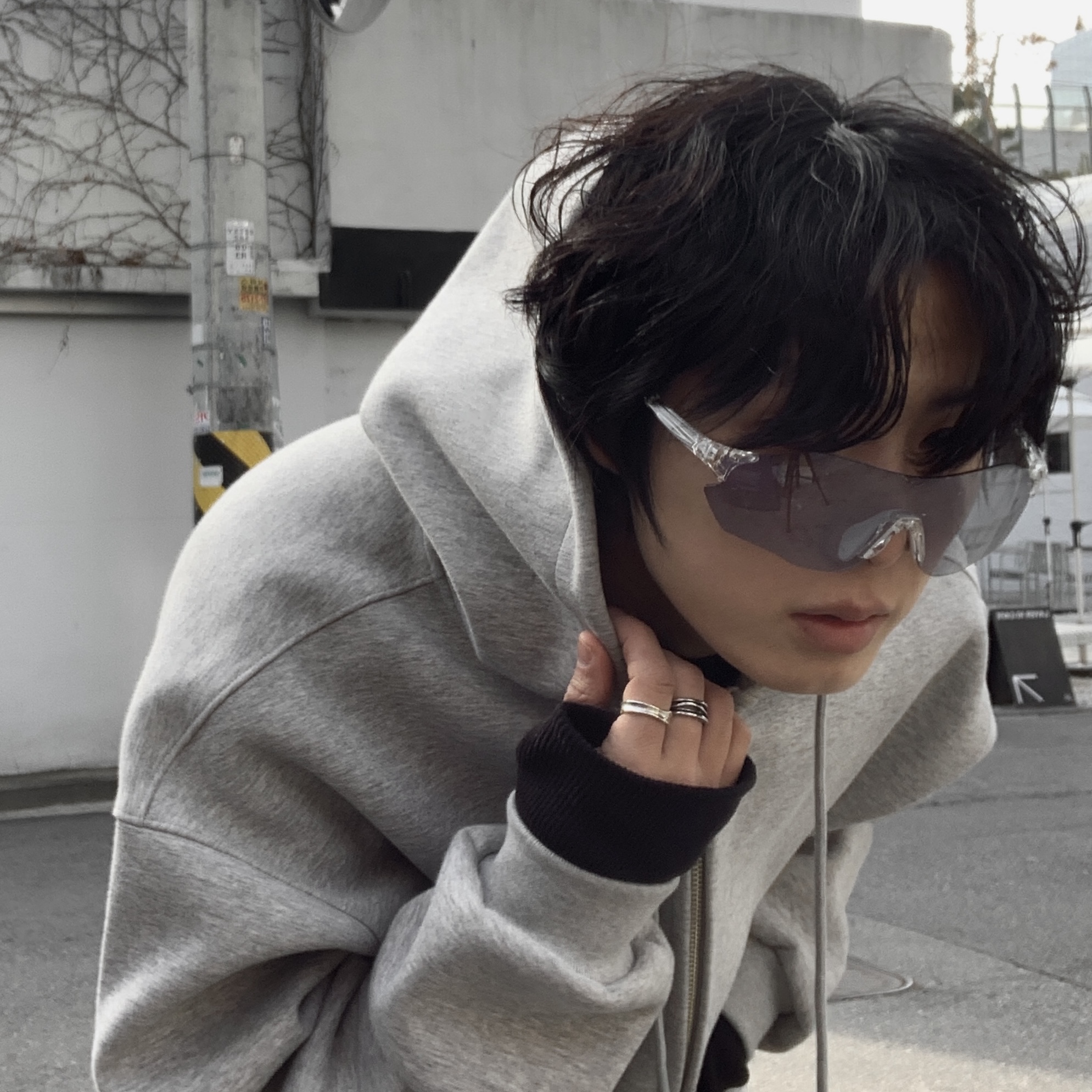 Nonnod Scuba Zip Hoodie Grey, Nonnod Scuba Pajama Pants Grey 착용 스타일 - 3