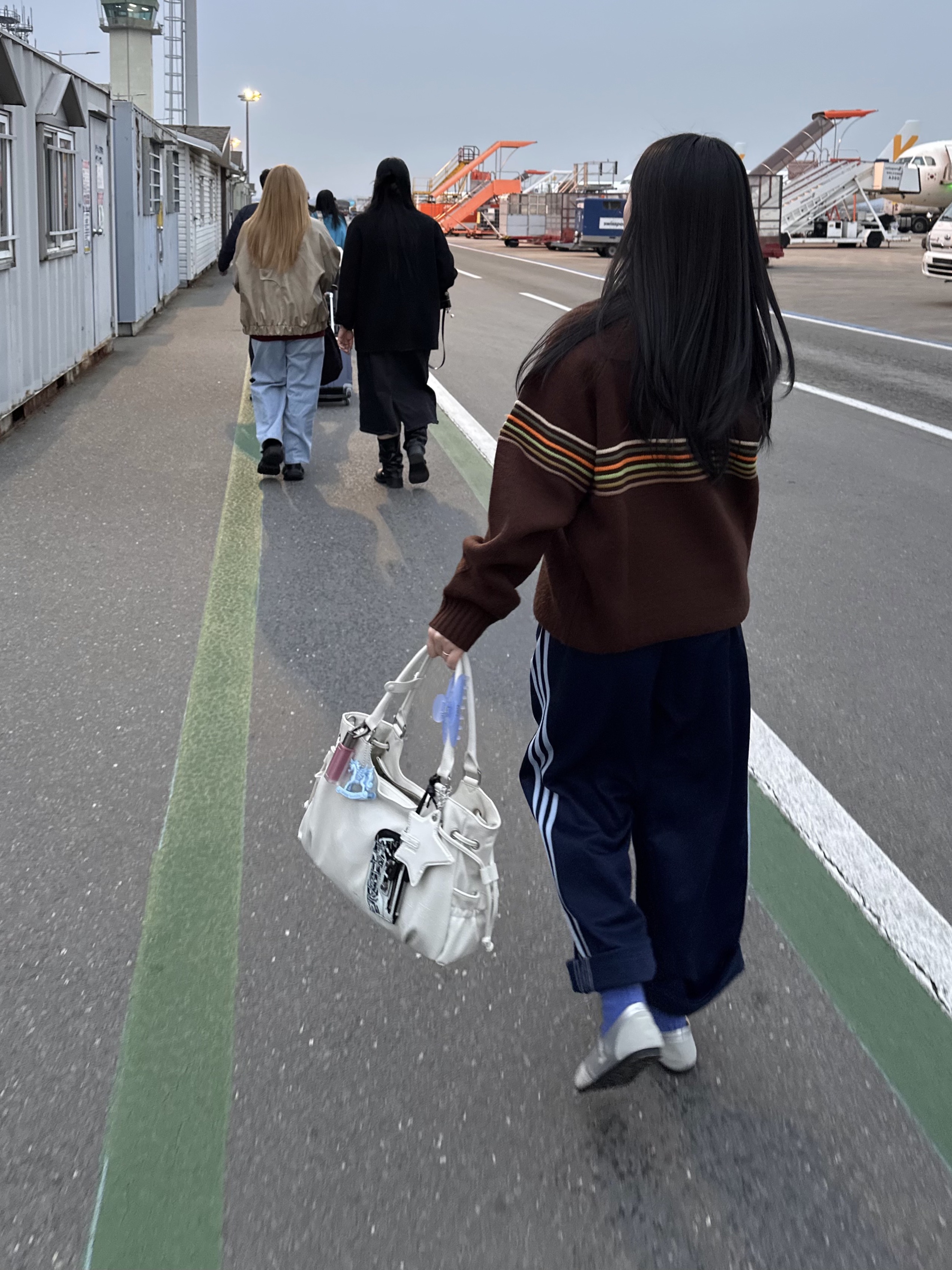 Supreme Raised Stripe Sweater Brown - 26SS 착용 스타일 - 1