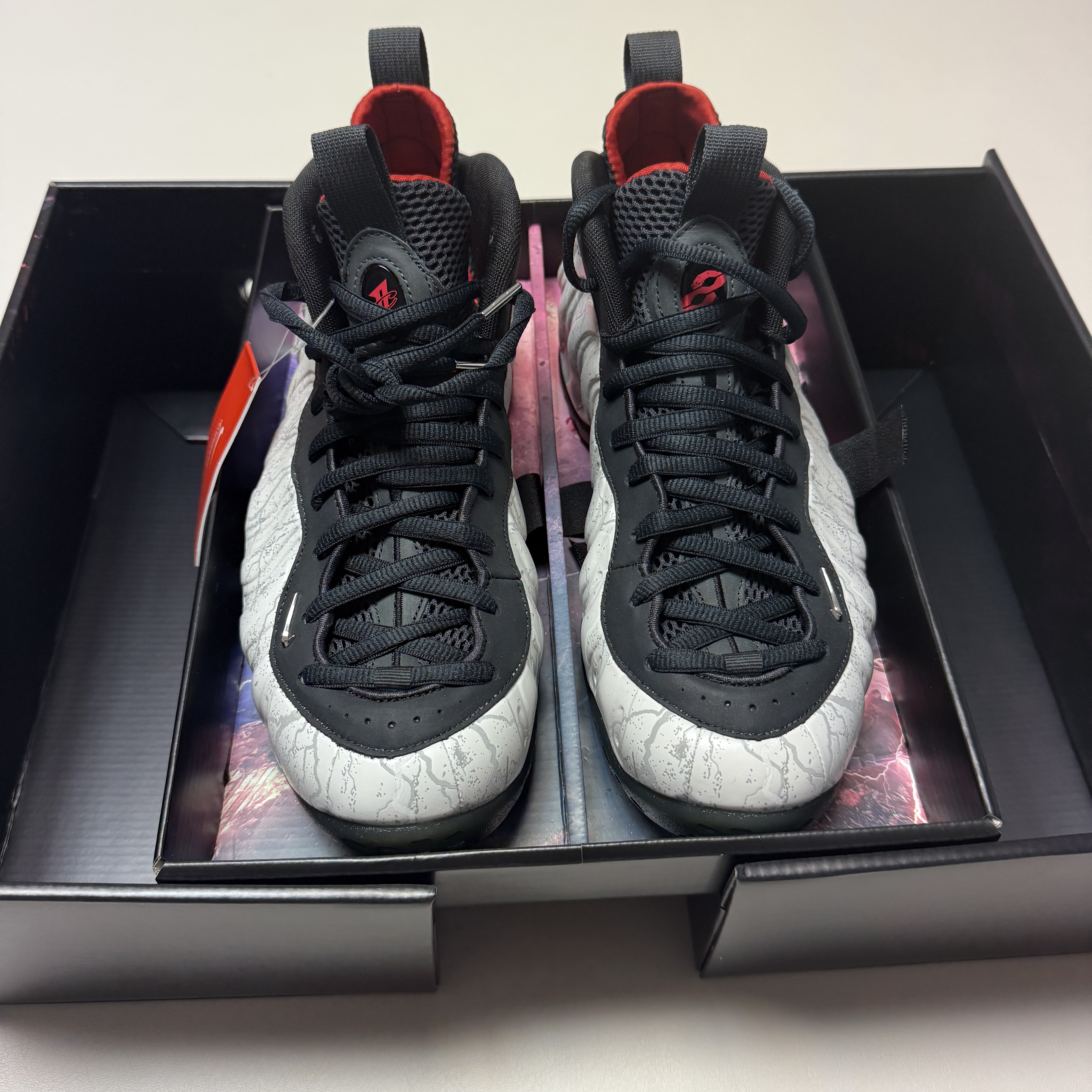 Nike x Tekken 8 Air Foamposite One PRM Jin 착용 스타일 - 2