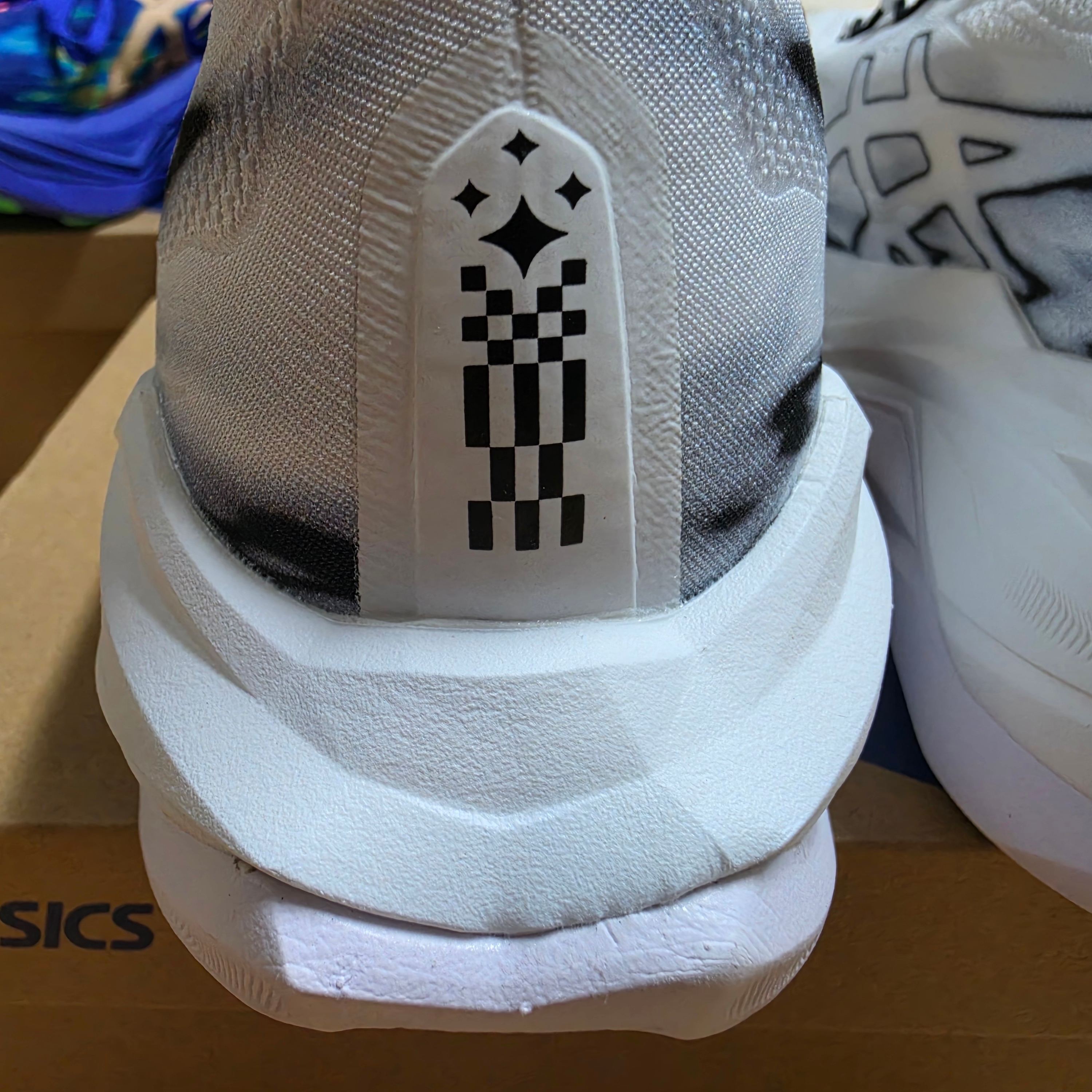 Asics Superblast 3 White Black 착용 스타일 - 8