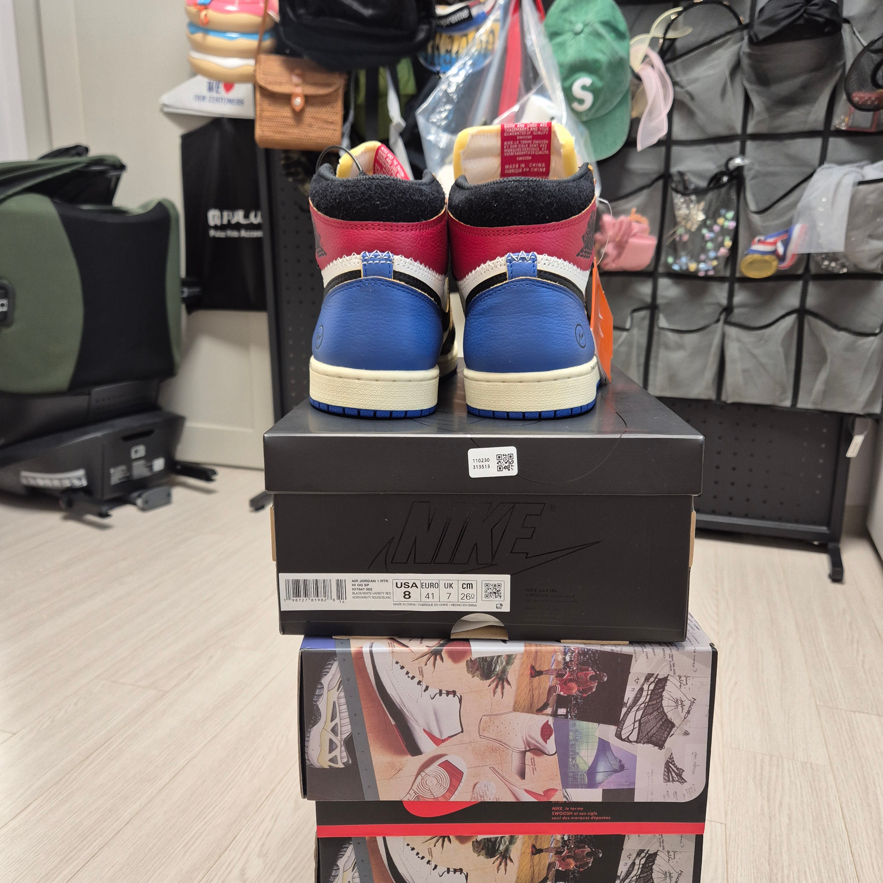 Jordan 1 x Fragment x Union LA Black and Varsity Red, Jordan 1 x Union Retro High OG Chicago Shadow 착용 스타일 - 8