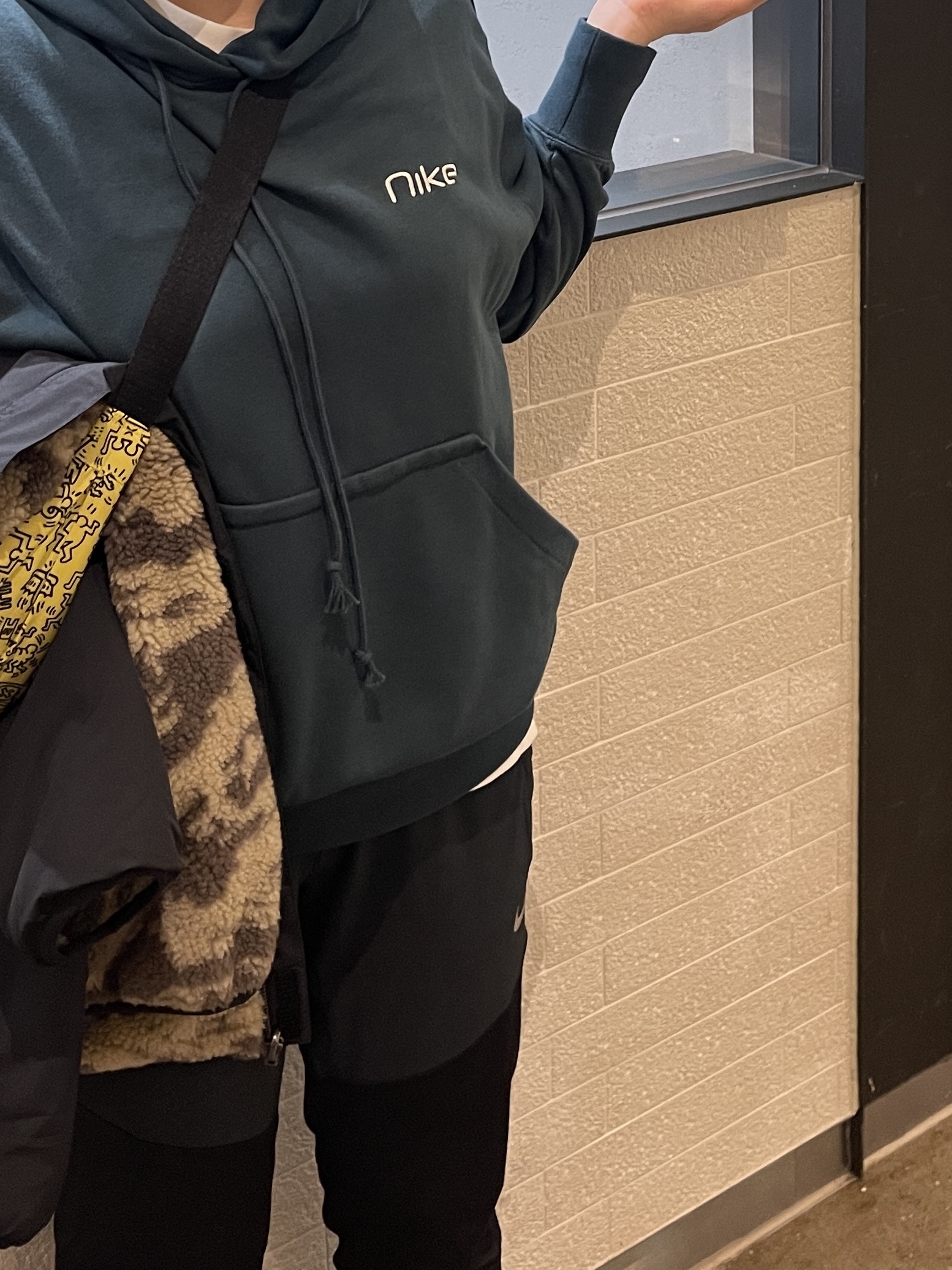 Nike Club+ Fleece Reversible Winterized Full Zip Black - Asia, (W) Nike NSW Oversized Pullover Hoodie Dark Grey Heather - Asia 착용 스타일 - 1