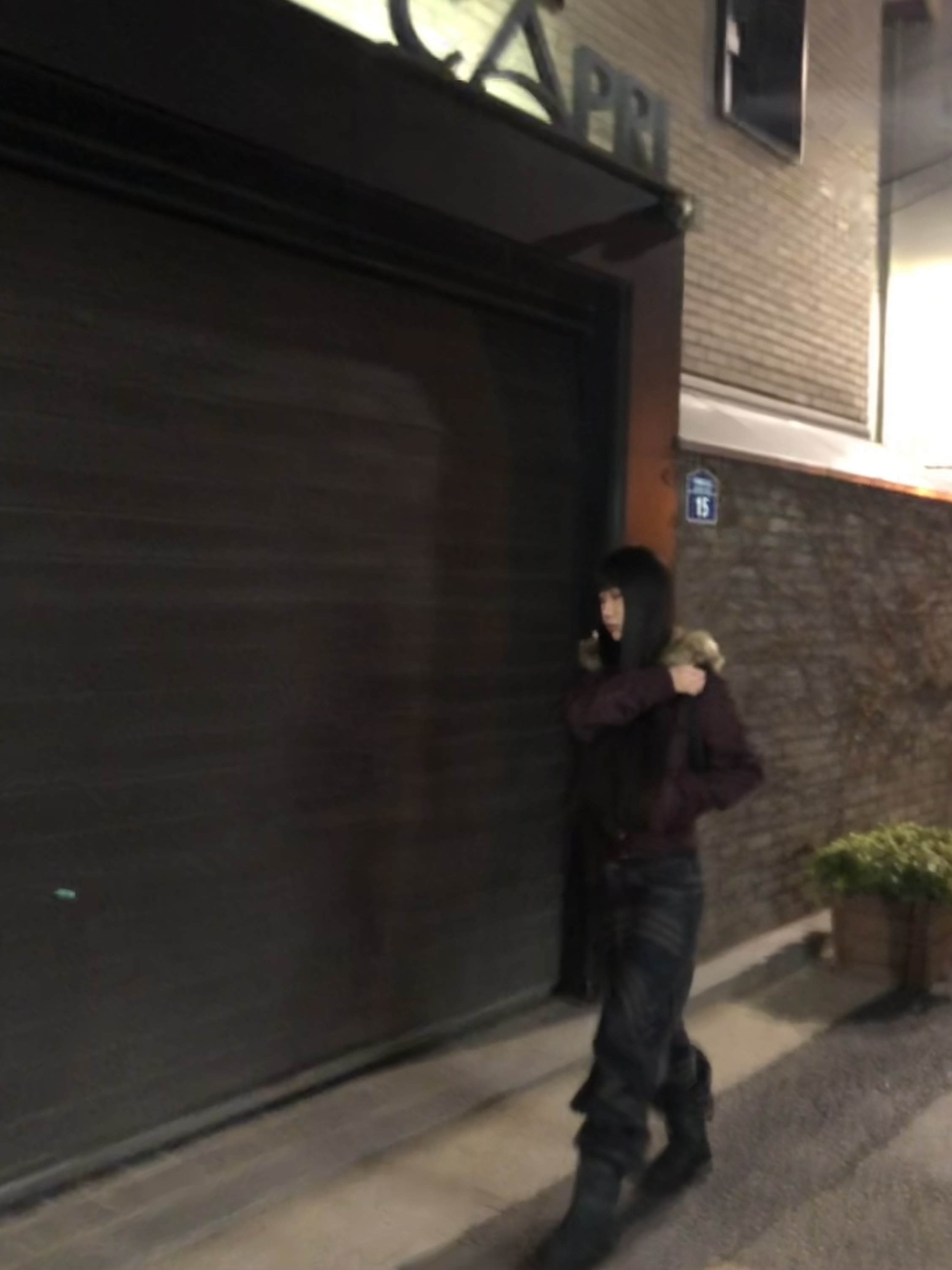 Supreme S Logo Rigid Baggy Jean Rigid Indigo - 25SS, Prada Re-Edition 2000 Re-Nylon Mini Shoulder Bag Black 착용 스타일 - 8