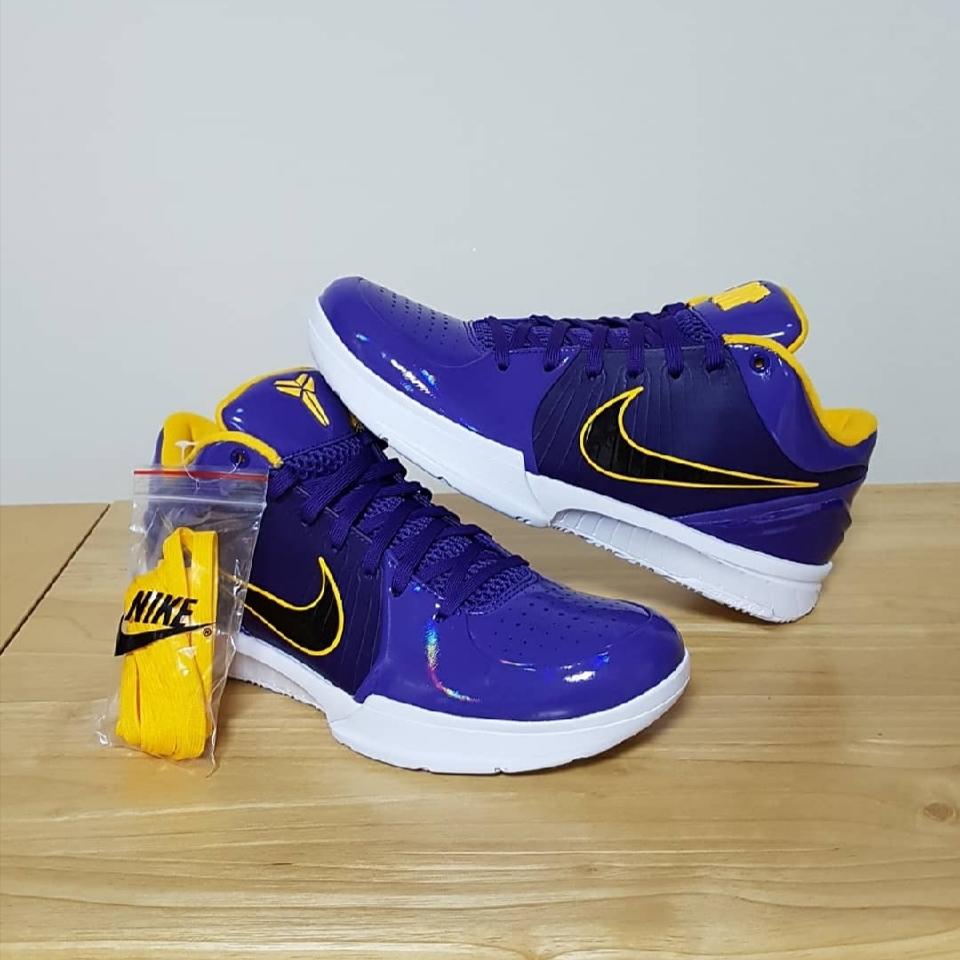 Nike x Undefeated Kobe 4 Protro Los Angeles Lakers 착용 스타일