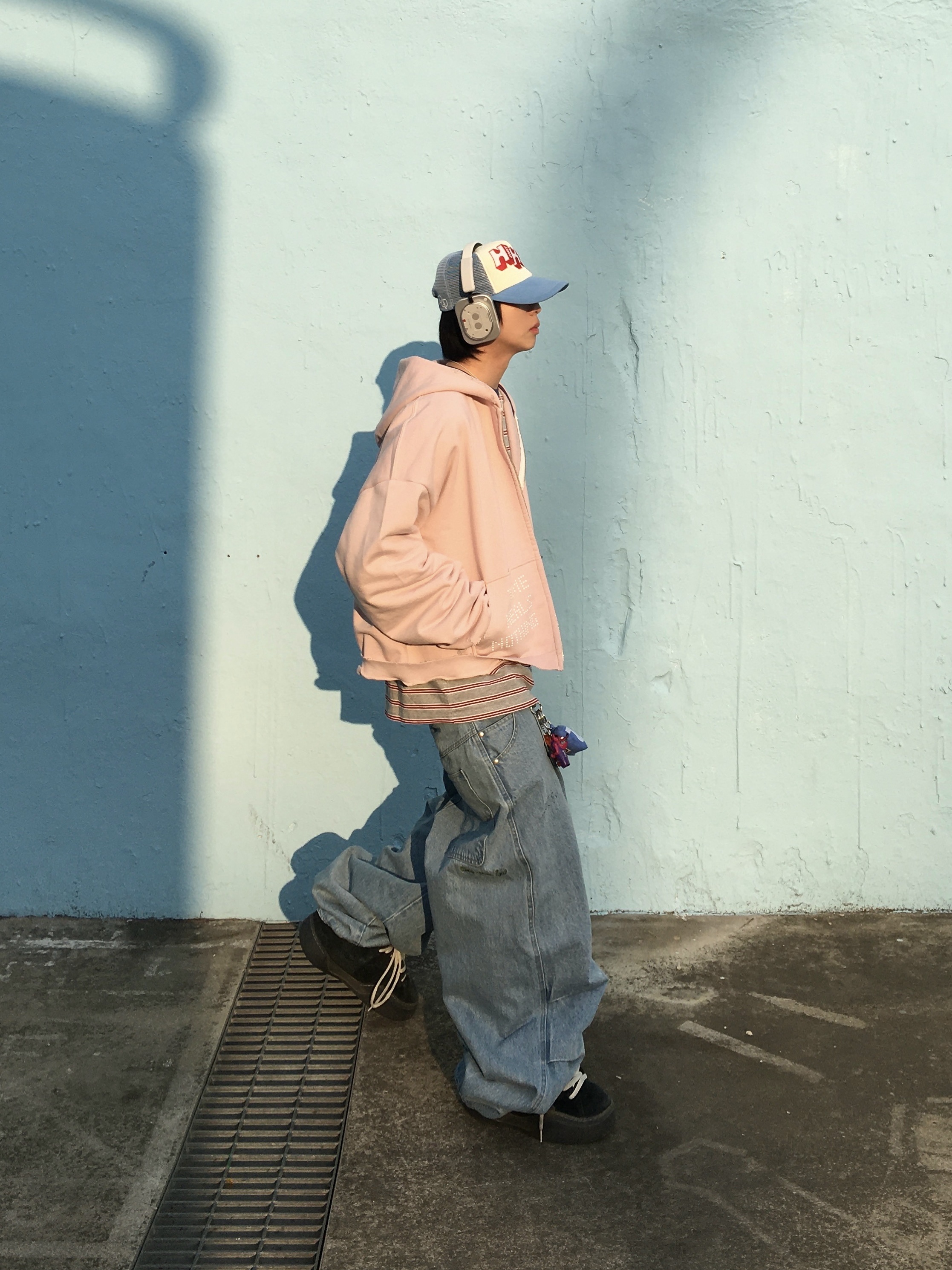 Honey Scoop House HKR Logo Trucker Cap Sky Blue, Nothing Headphone (1) White 착용 스타일 - 5