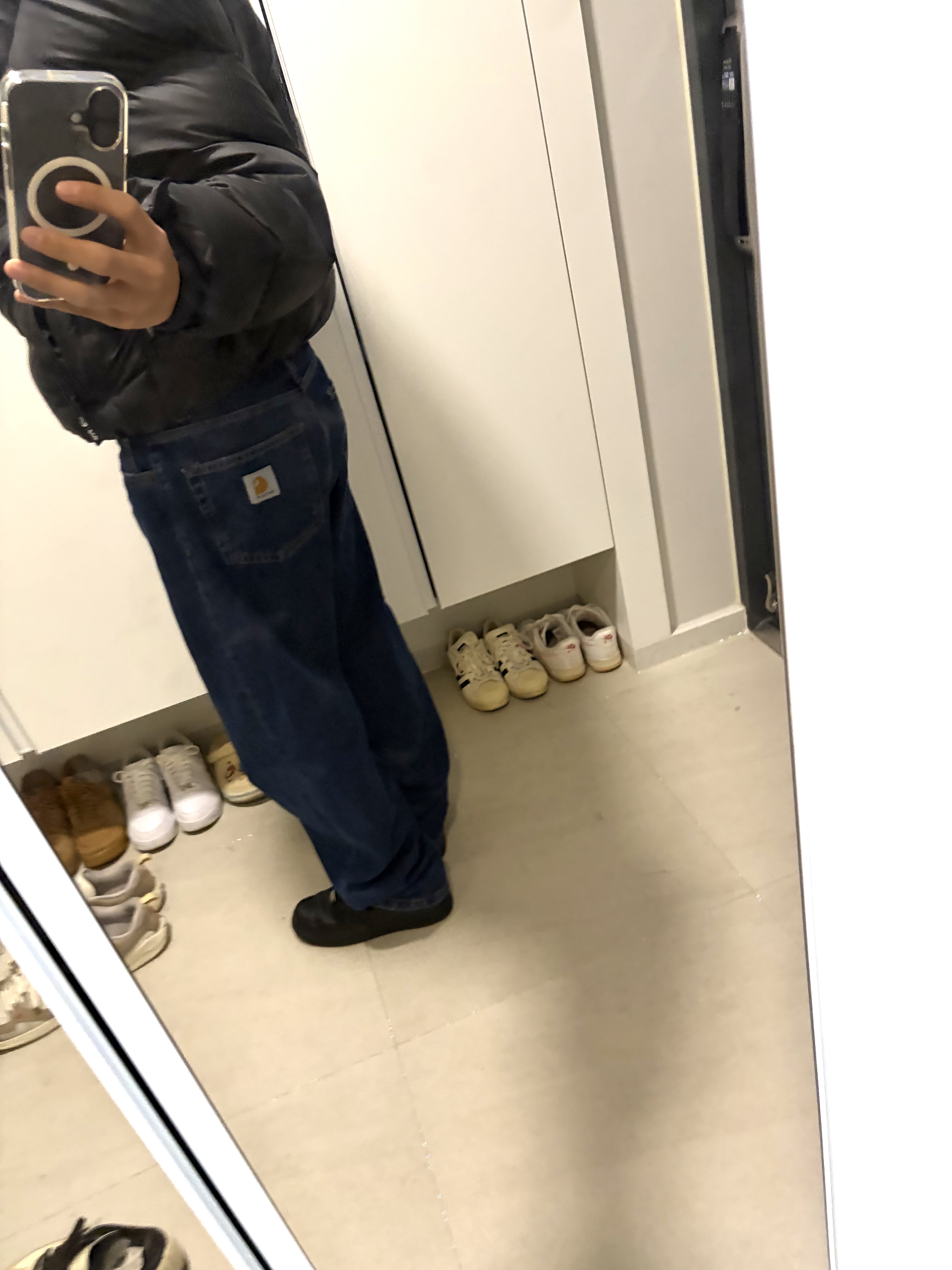 The North Face 1996 Eco Nuptse Jacket Black, Carhartt WIP OG Double Knee Pant Blue Rinsed 착용 스타일 - 2
