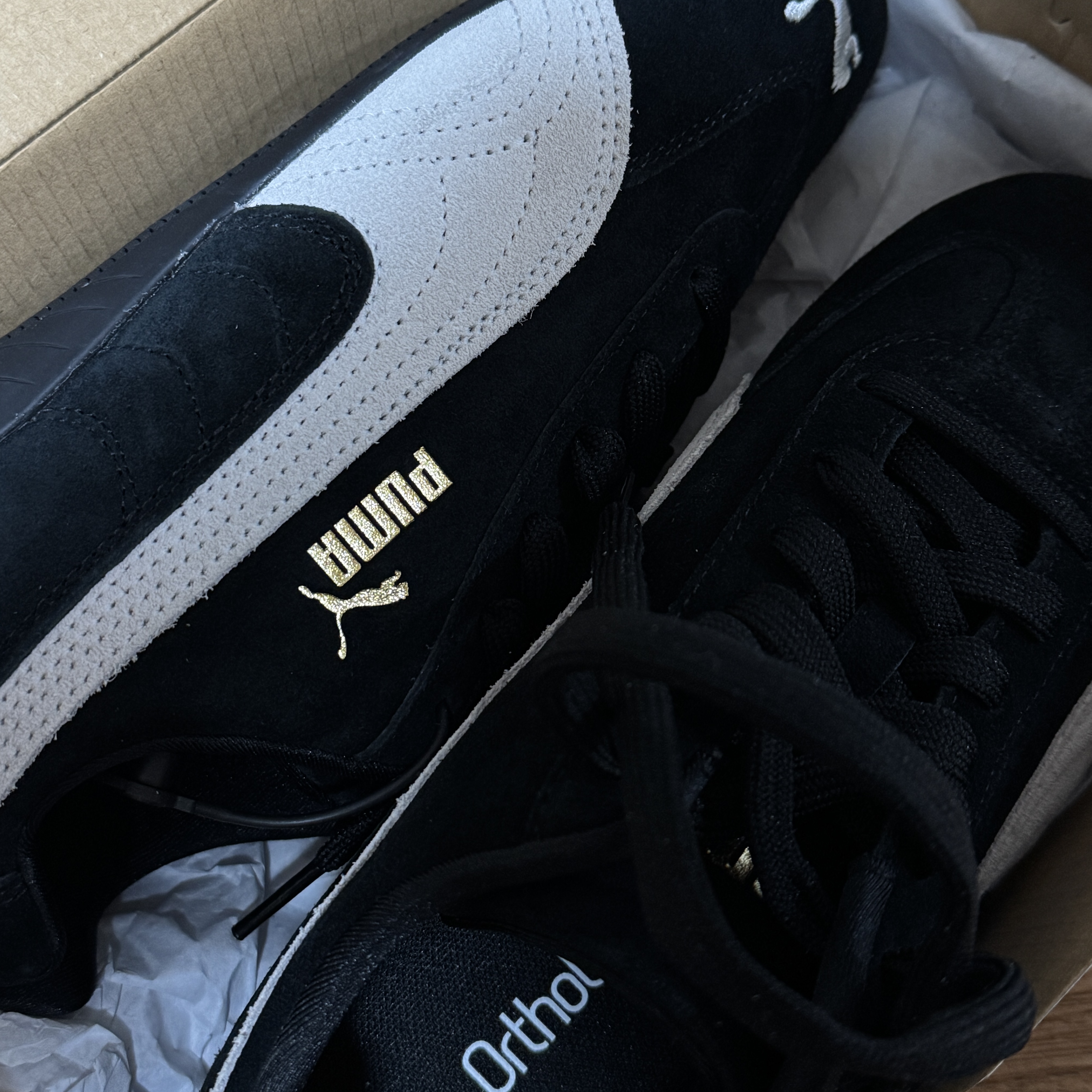 Puma Speedcat OG Black White 착용 스타일 - 1