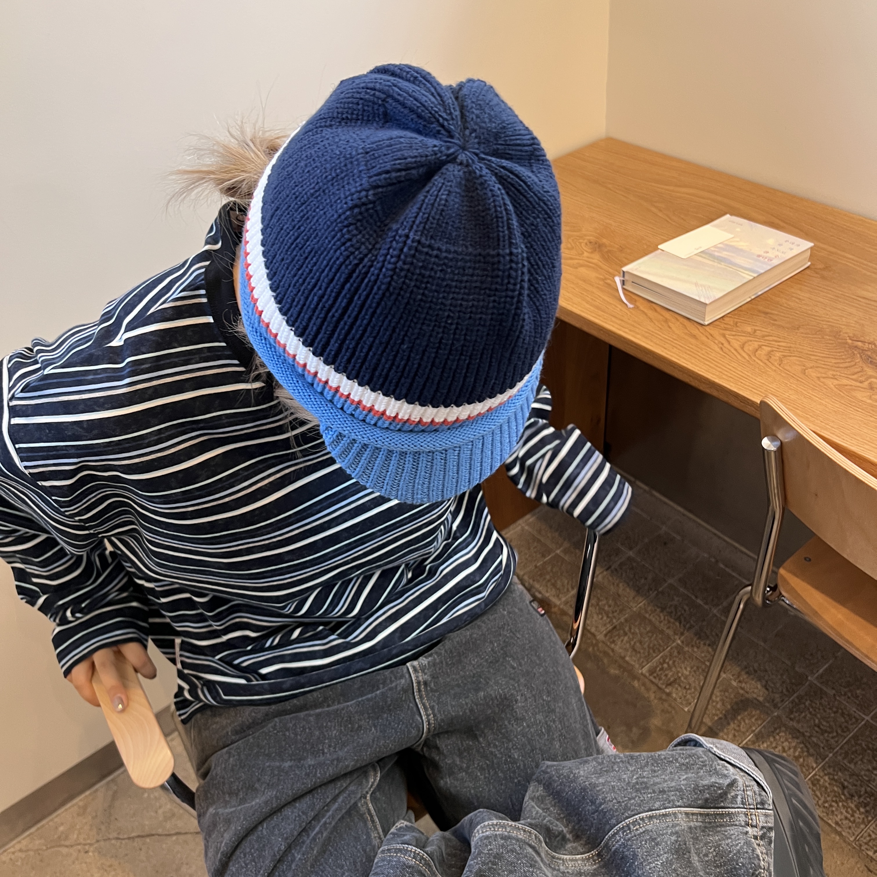 SPORT CHAMBER SC Transition T-shirt NAVY, SPORT CHAMBER SC Glide Knit Cap NAVY 착용 스타일 - 4