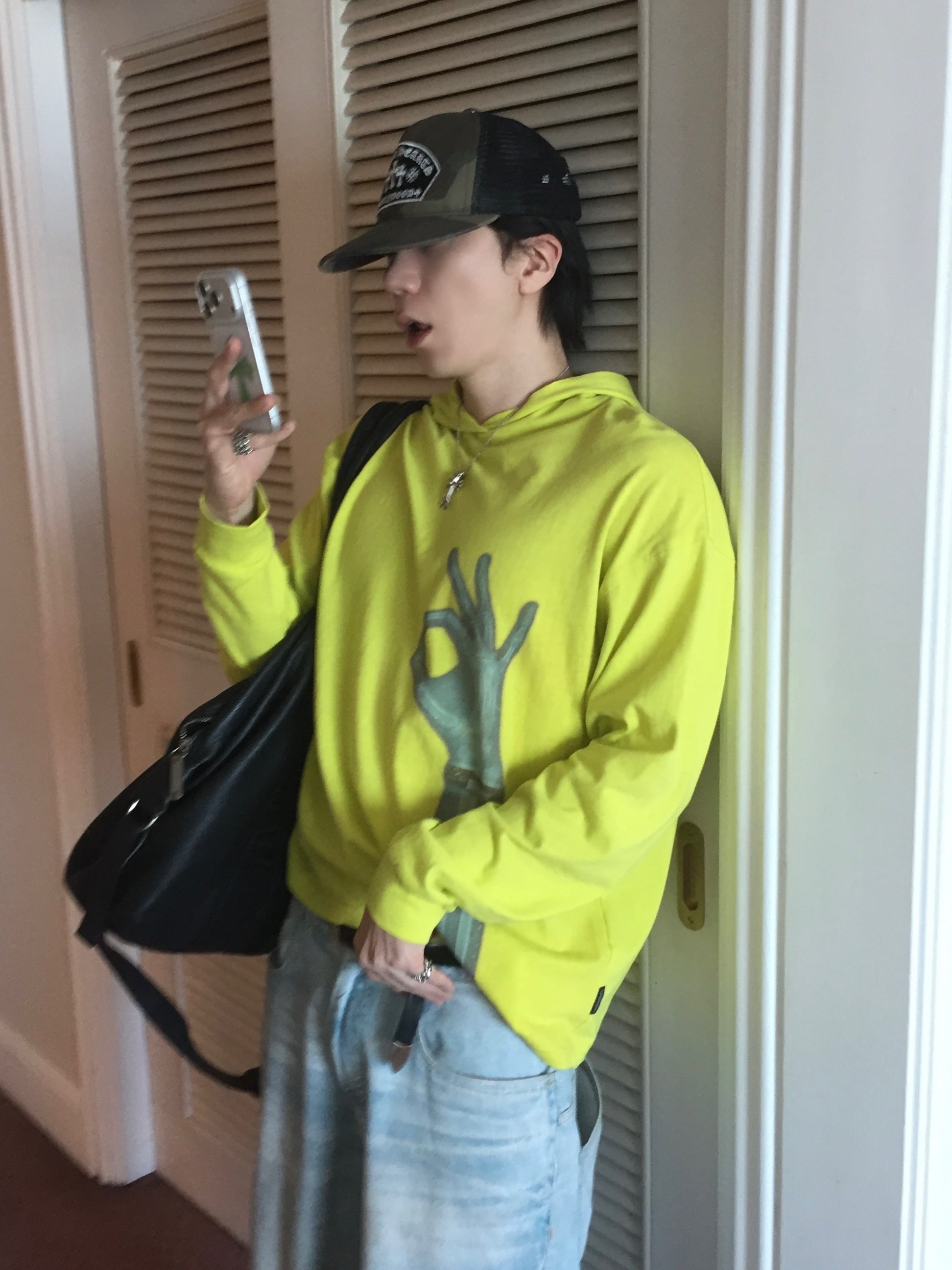 Chrome Hearts Cemetery Ring Silver, Hansroom Chrome Hearts BS Fleur Patch Cashmere Beanie 착용 스타일 - 8