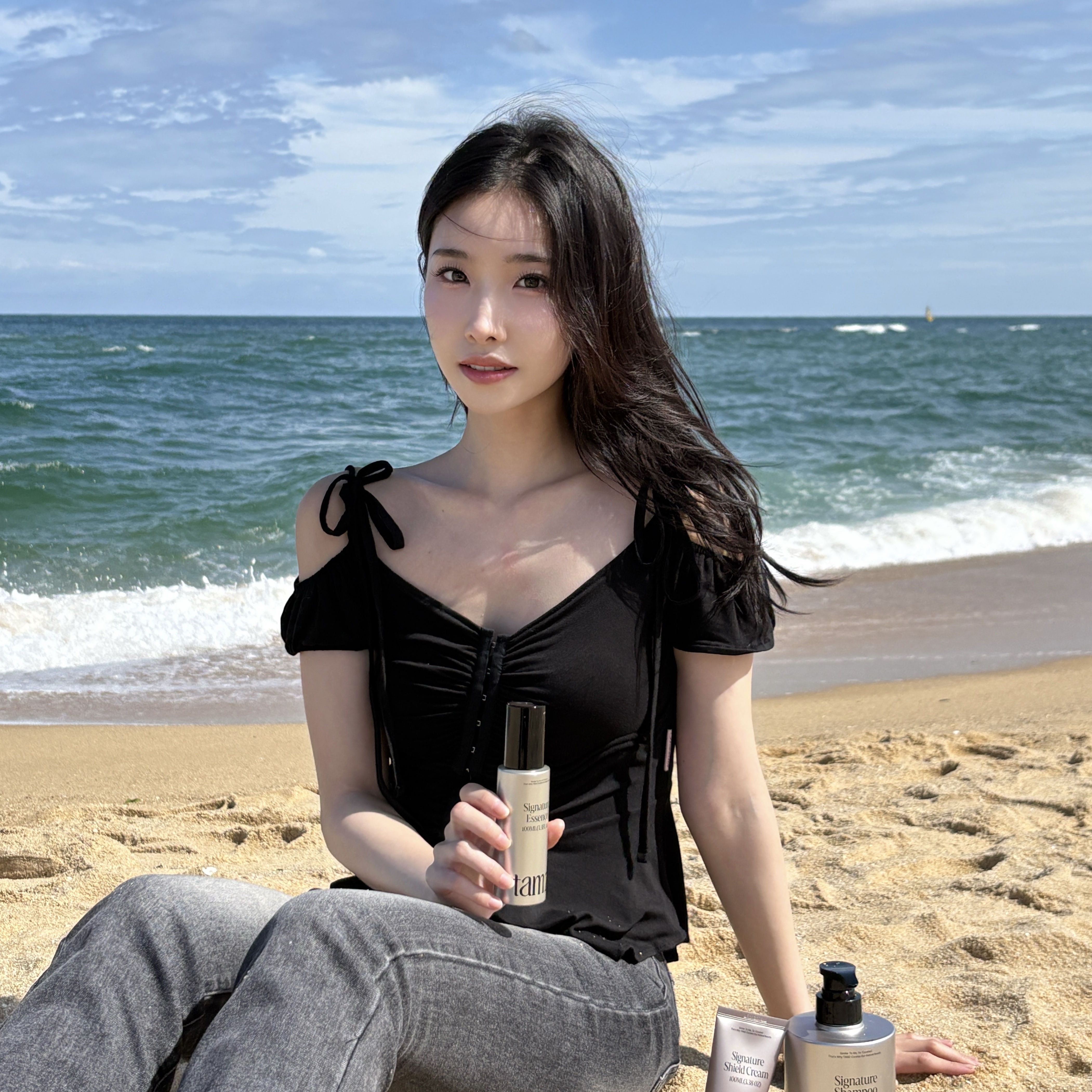 Newalrin Tinkerbell Hook Shirring Newalrin Summer Blouse Black 착용 스타일 - 2