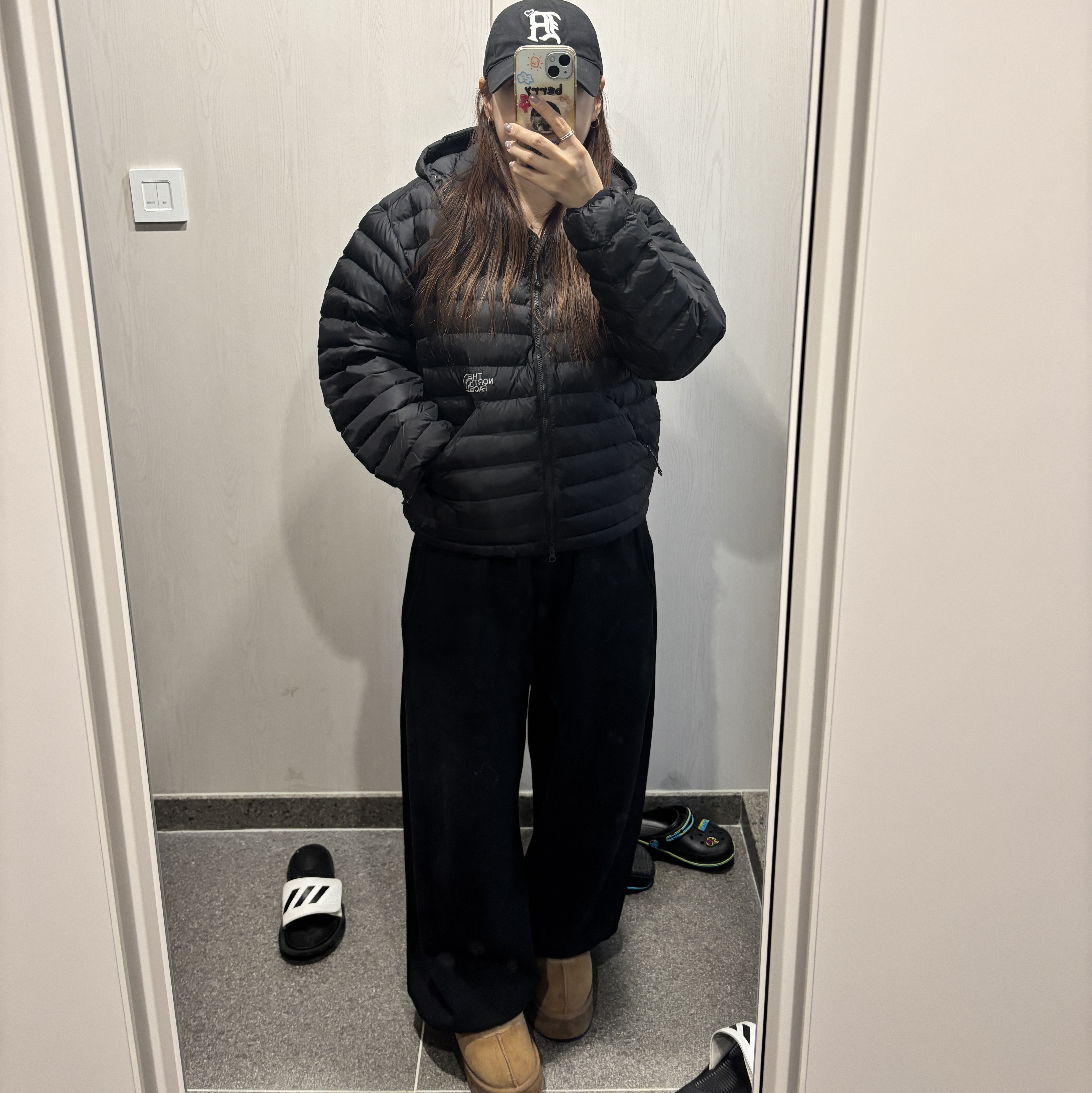 The North Face Ventus On Jacket Black 착용 스타일