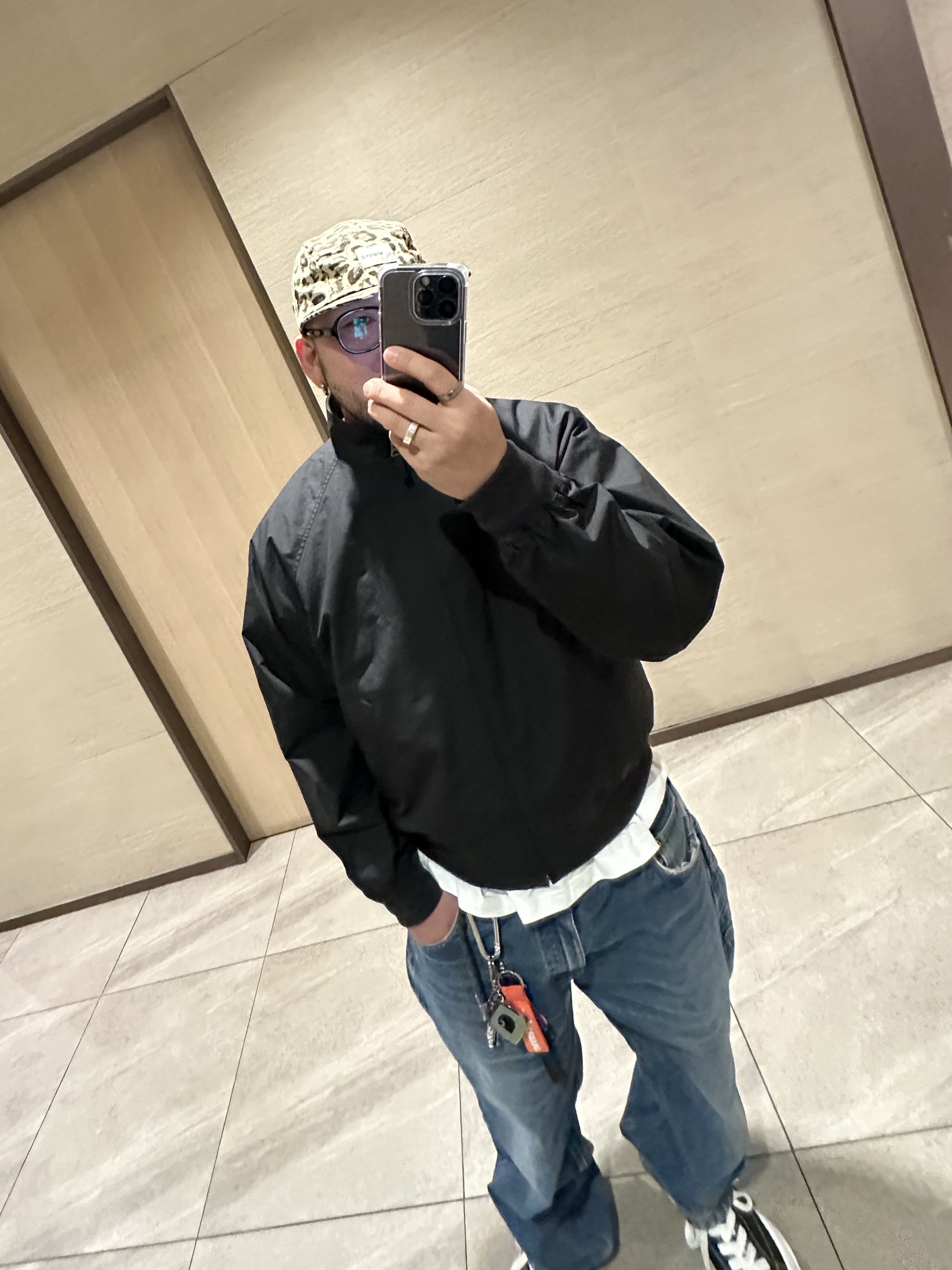 Maison Mihara Yasuhiro Blakey OG Sole Canvas Low-top Sneakers Black White, Supreme Ripstop Keychain Orange - 24SS 착용 스타일 - 6