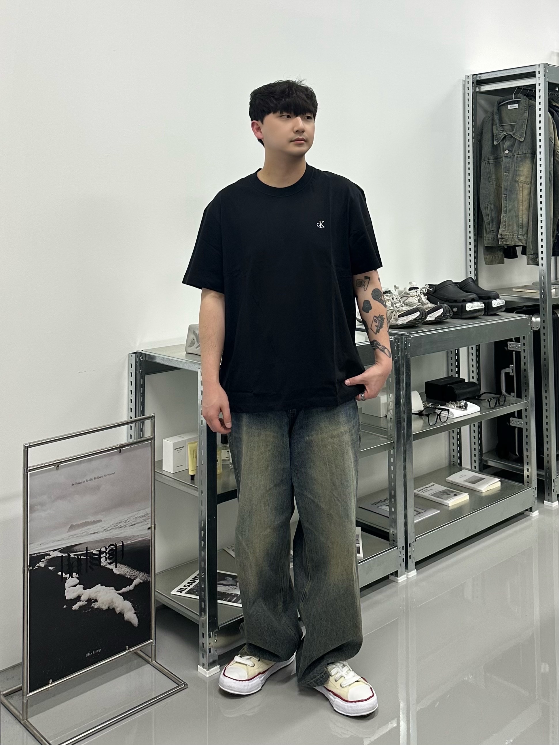 Maison Mihara Yasuhiro Peterson OG Sole Canvas Low-top Sneakers Natural 착용 스타일
