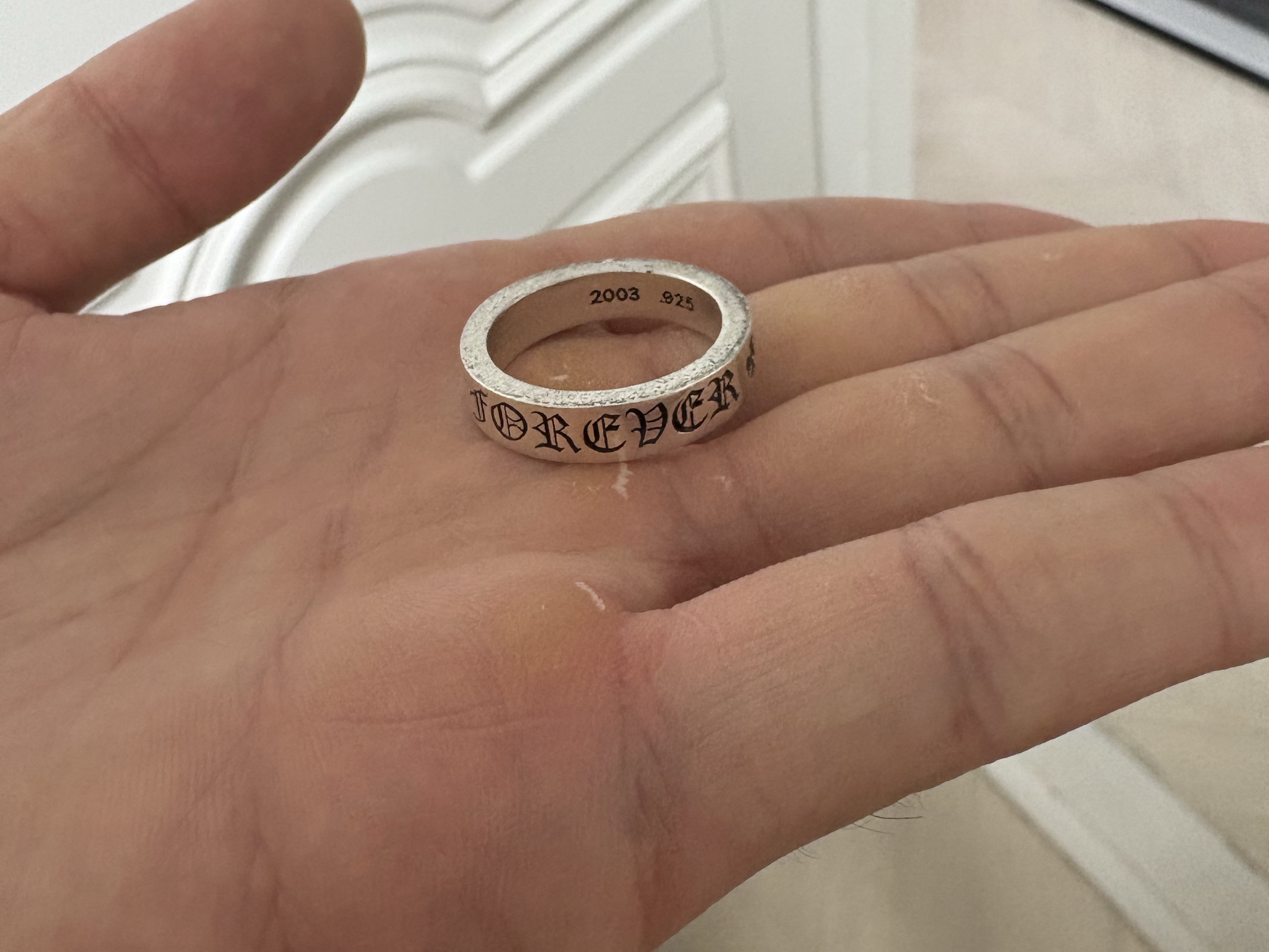 Chrome Hearts Spacer Forever Ring 6mm Silver 착용 스타일