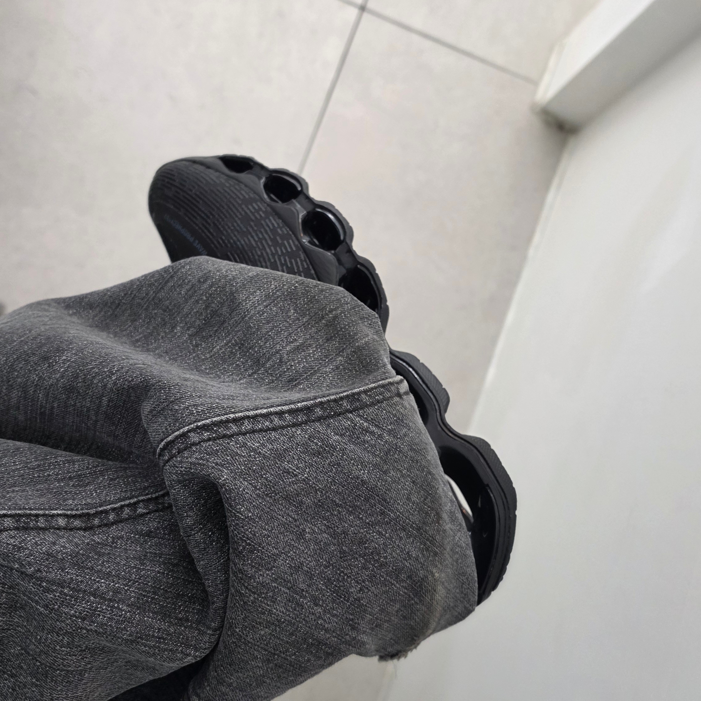 Mizuno Wave Prophecy 13.2 Black Iron Gate - 26SS 착용 스타일 - 3