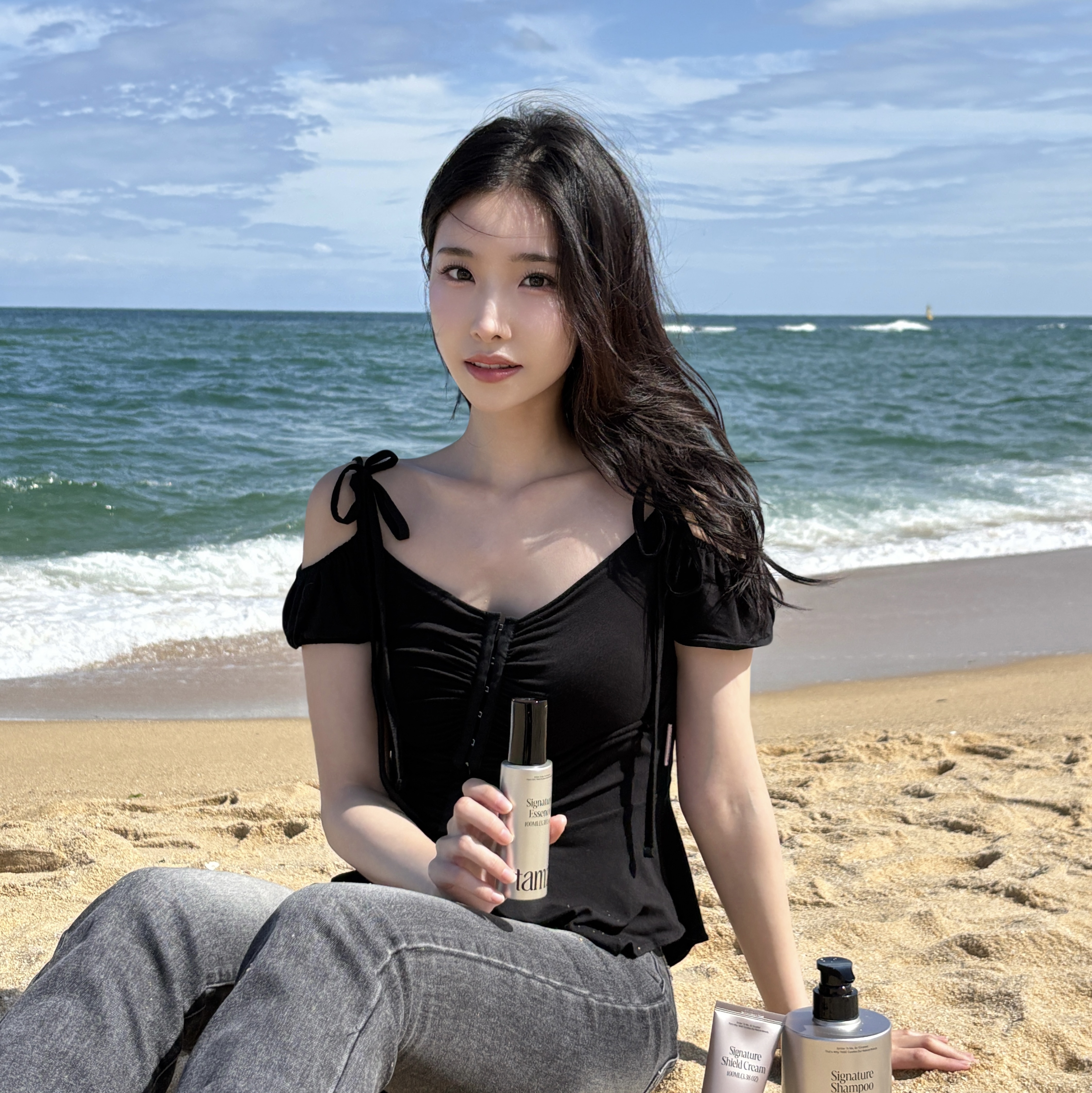 Newalrin Tinkerbell Hook Shirring Newalrin Summer Blouse Black 착용 스타일 - 1