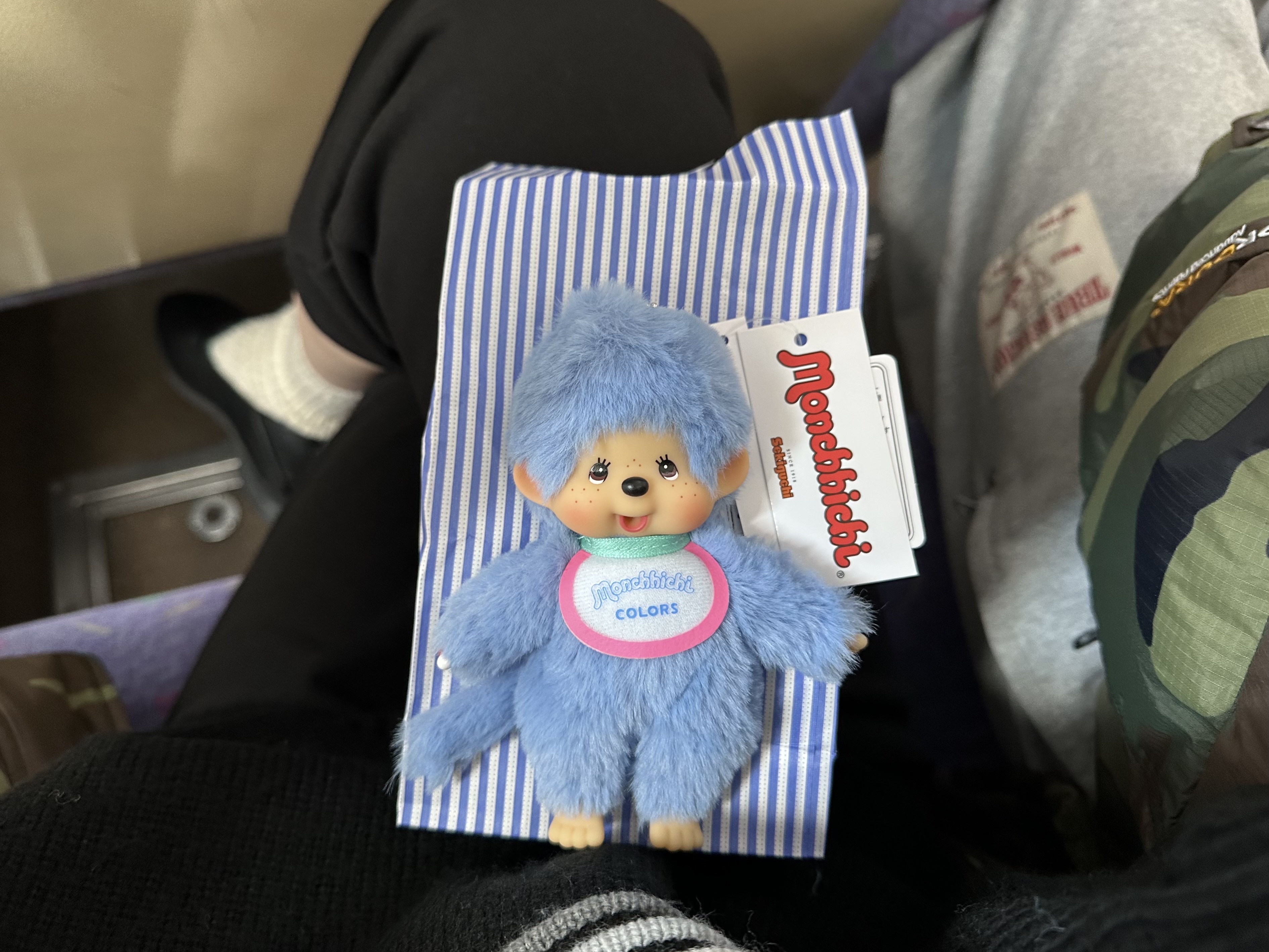 Monchhichi Colors Keychain Blue, Monchhichi Colors Key Chain Blue 착용 스타일 - 2