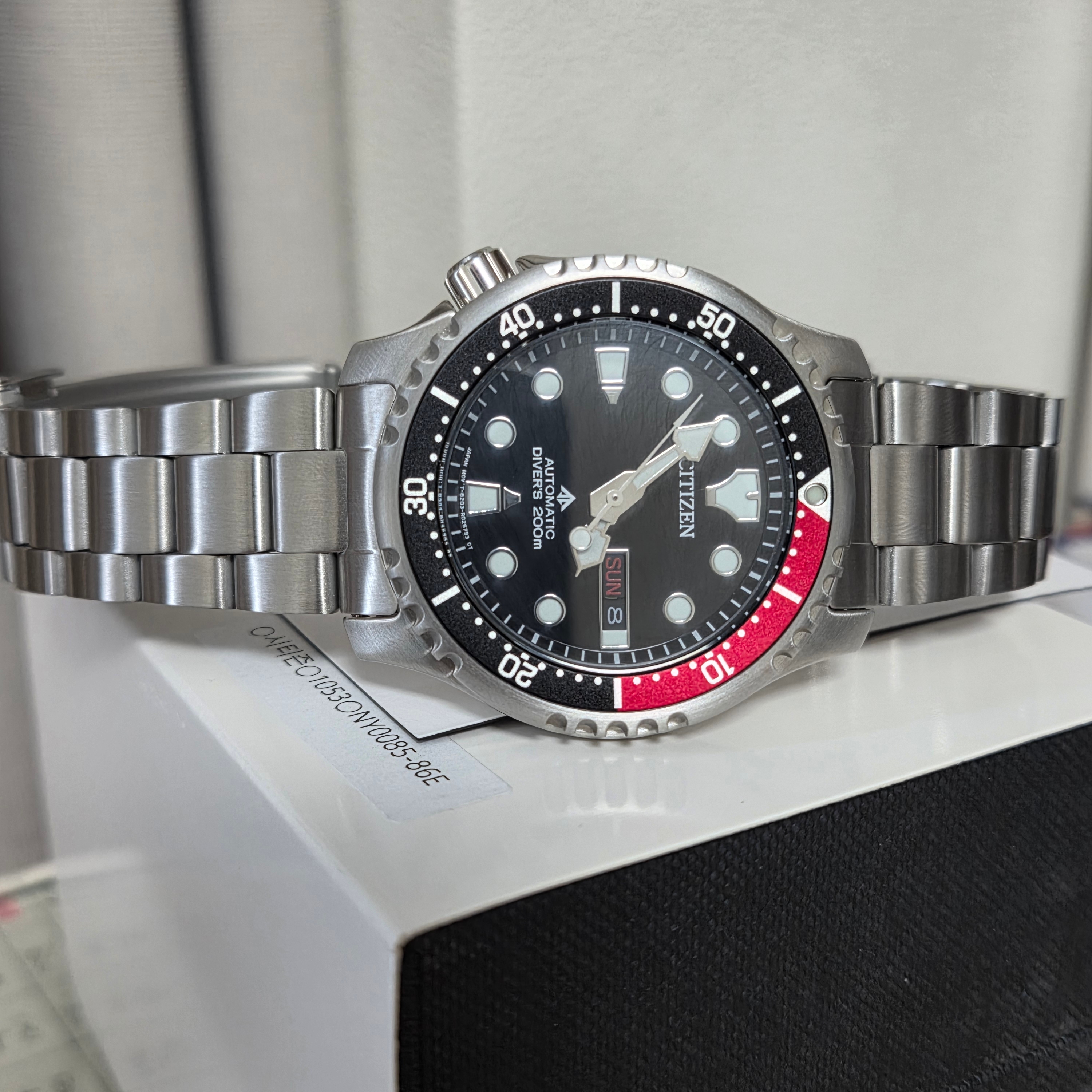 Citizen Promaster Marine Automatic 42mm Stainless Steel Black Silver 착용 스타일