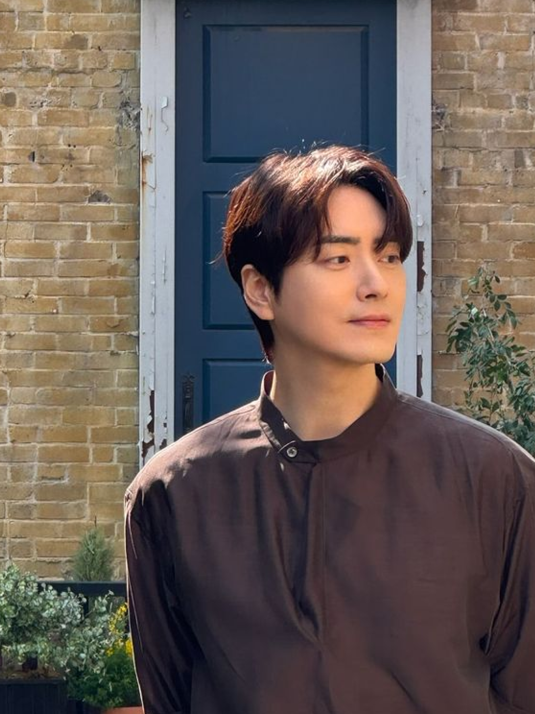 Engineered Garments Cotton Broken Denim Bedford Jacket Indigo, Uniqlo x JW Anderson Wide Fit Jeans Blue - KR 착용 스타일 - 2