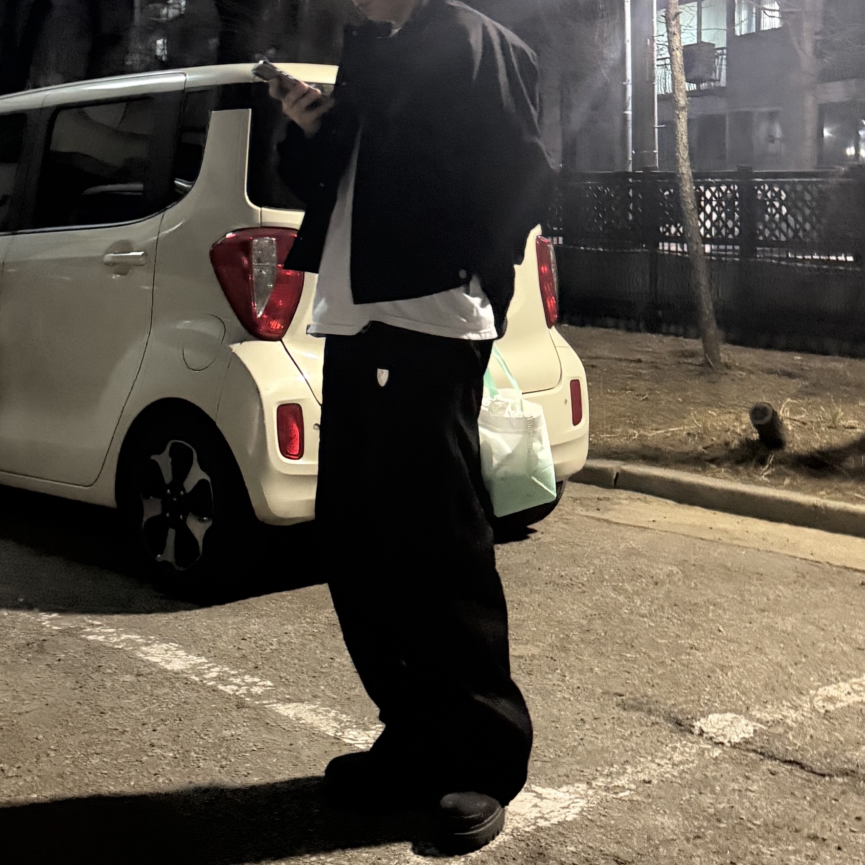 Nonnod Segment Jacket Black, Nonnod Segment Pants Black 착용 스타일 - 1
