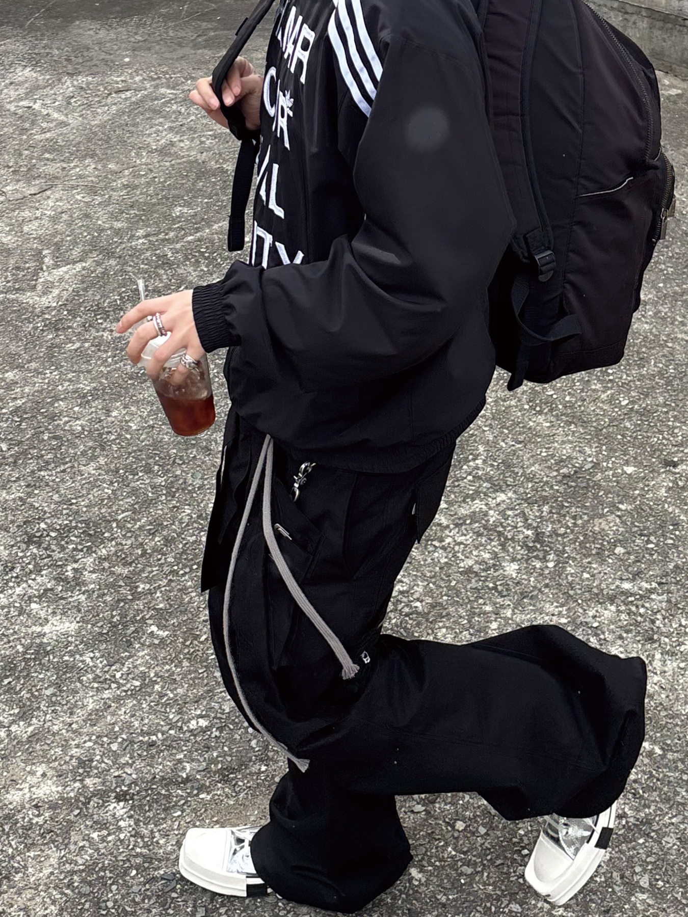 Wapworks Wide Safety Cargo Pants Black, (W) Adidas Originals Firebird Adilenium Track Top Black White - KR Sizing ์ฐฉ์ฉ ์คํ์ผ - 3