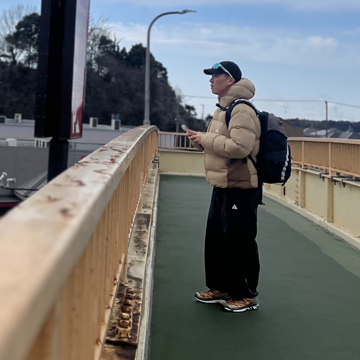 Nike ACG Club Unstructured Cap Black, Nike ACG Therma-Fit ADV Lunar Lake Loose Hooded Jacket Parasuit Beige Moswood Brown - Asia 착용 스타일 - 1