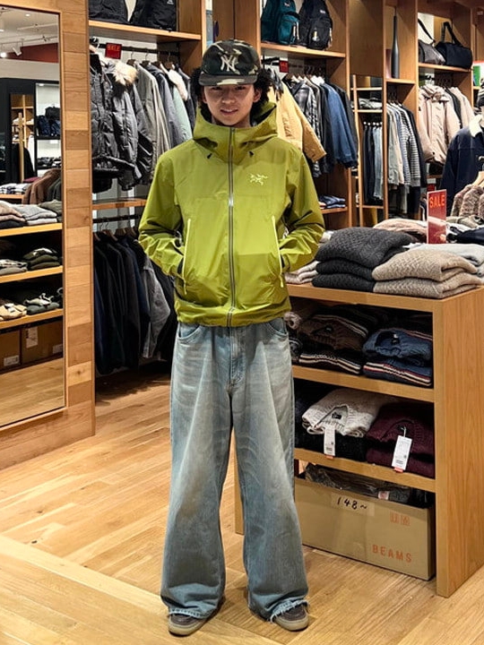Arc'teryx Beta SL Jacket Olive Moss Euphoria 착용 스타일 - 7
