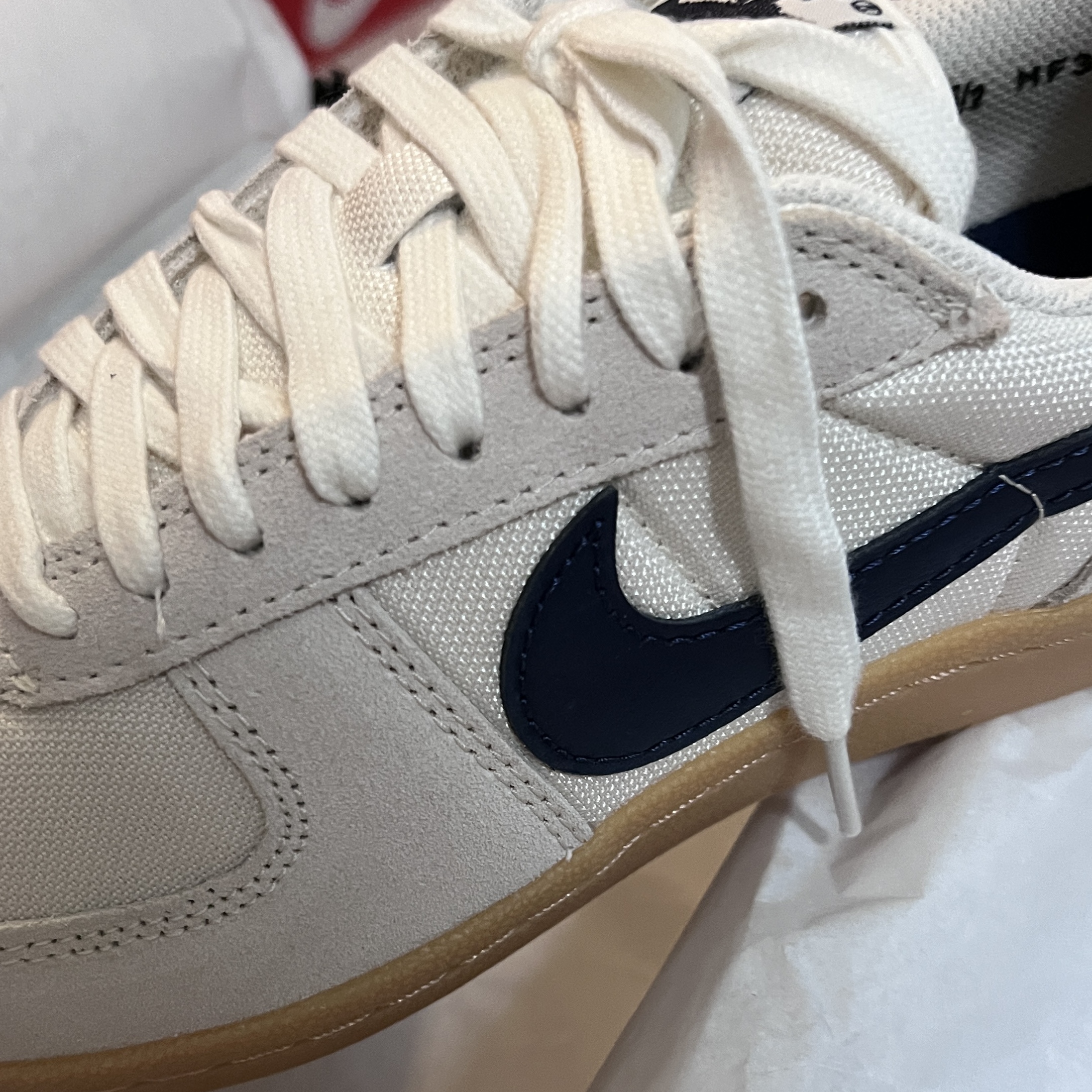 Nike Field General Pale Ivory Pale Ivory Gum Yellow 착용 스타일