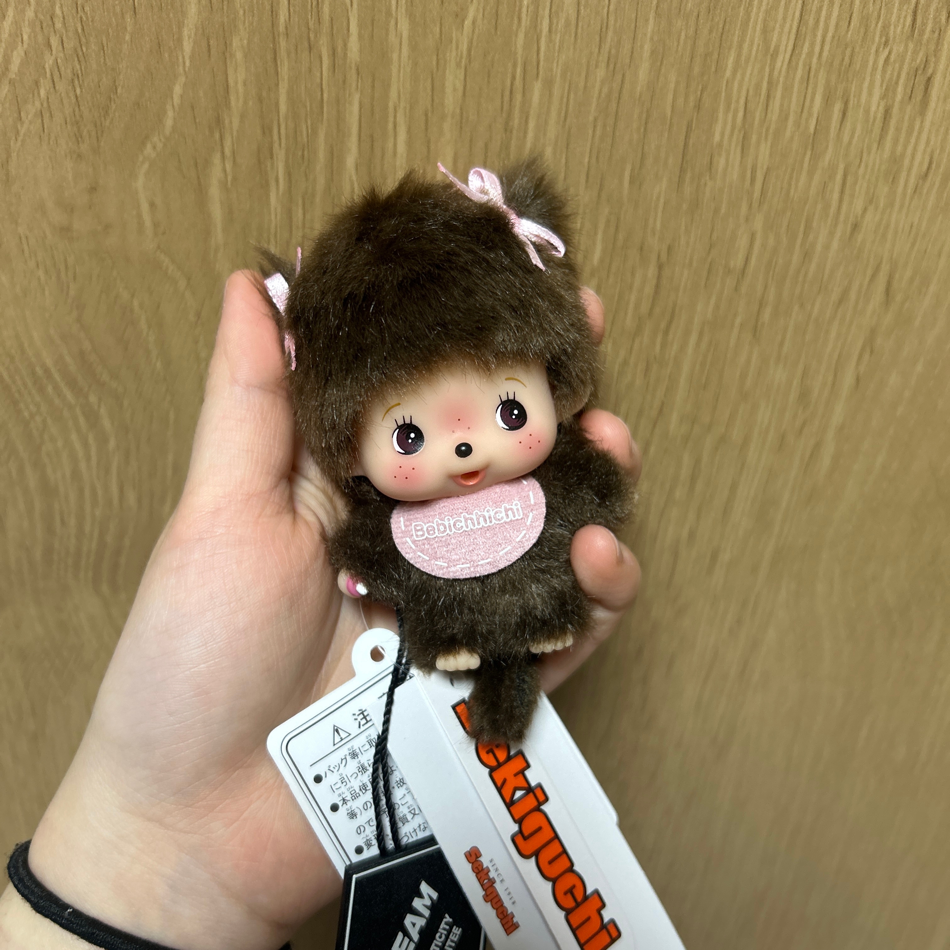 Monchhichi Bebichhichi Bighead SS Girl Key Chain Pink 착용 스타일