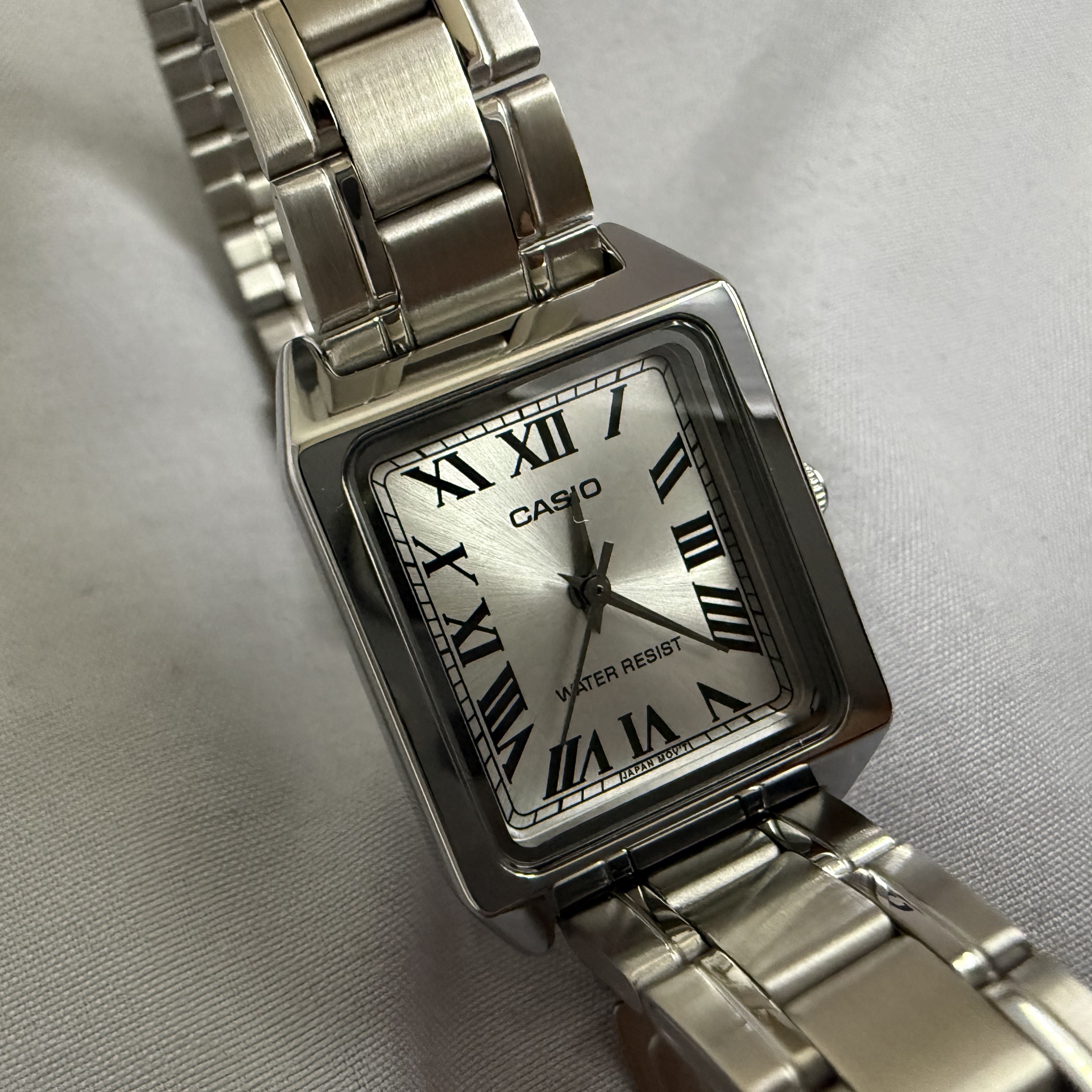 Casio LTP-V007D-7B 착용 스타일 - 1