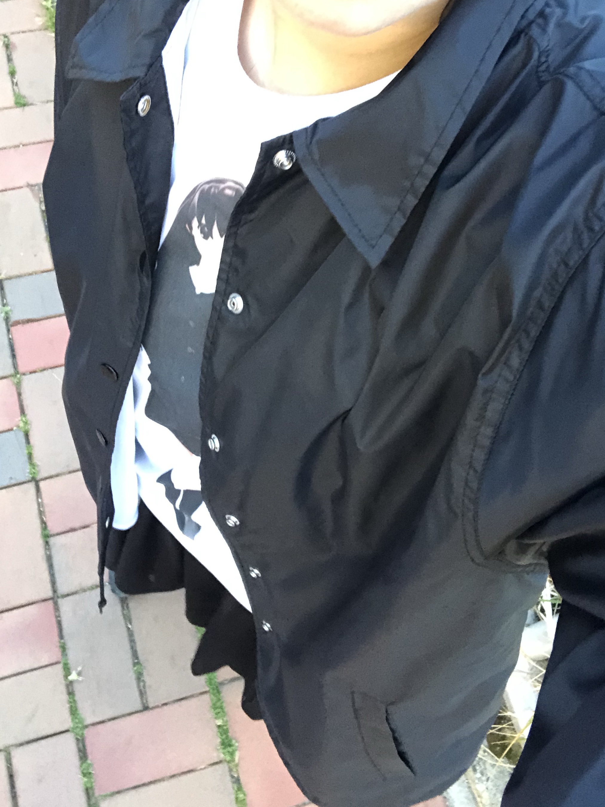 CDG Logo Coach Jacket Black 착용 스타일 - 2