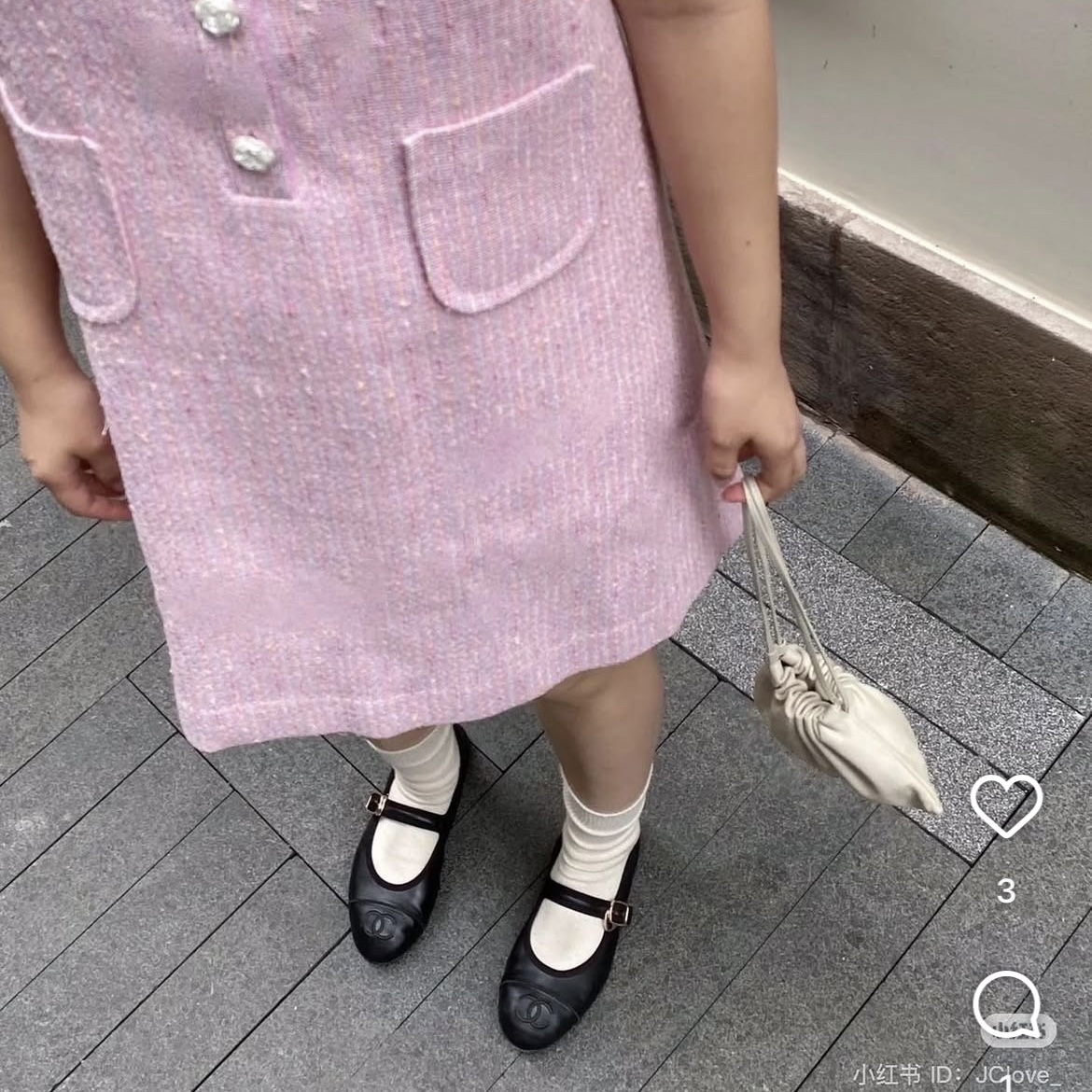 (W) Chanel Mary Janes Lambskin & Black 착용 스타일