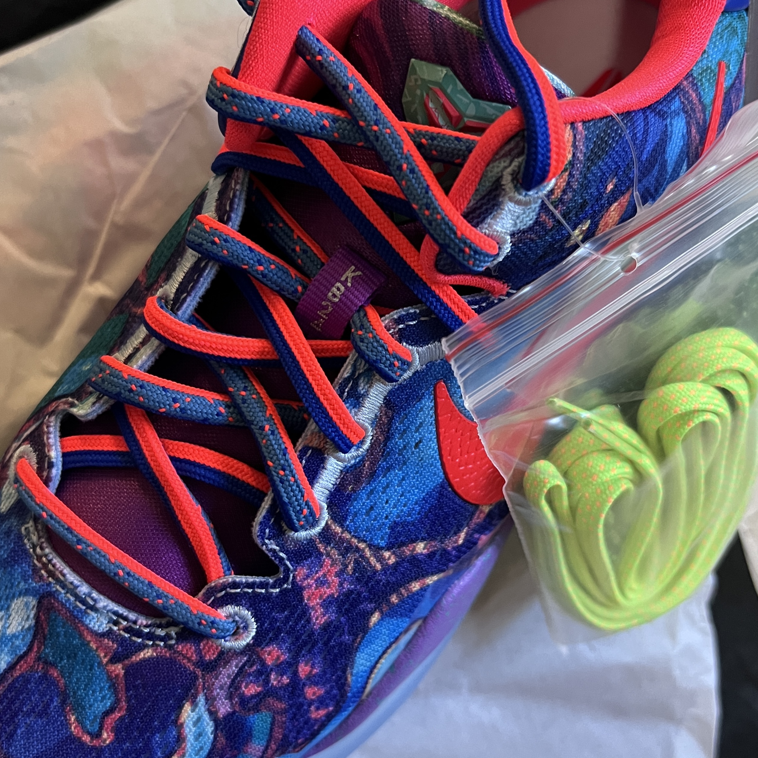 Nike Kobe 8 Protro What the Kobe 착용 스타일