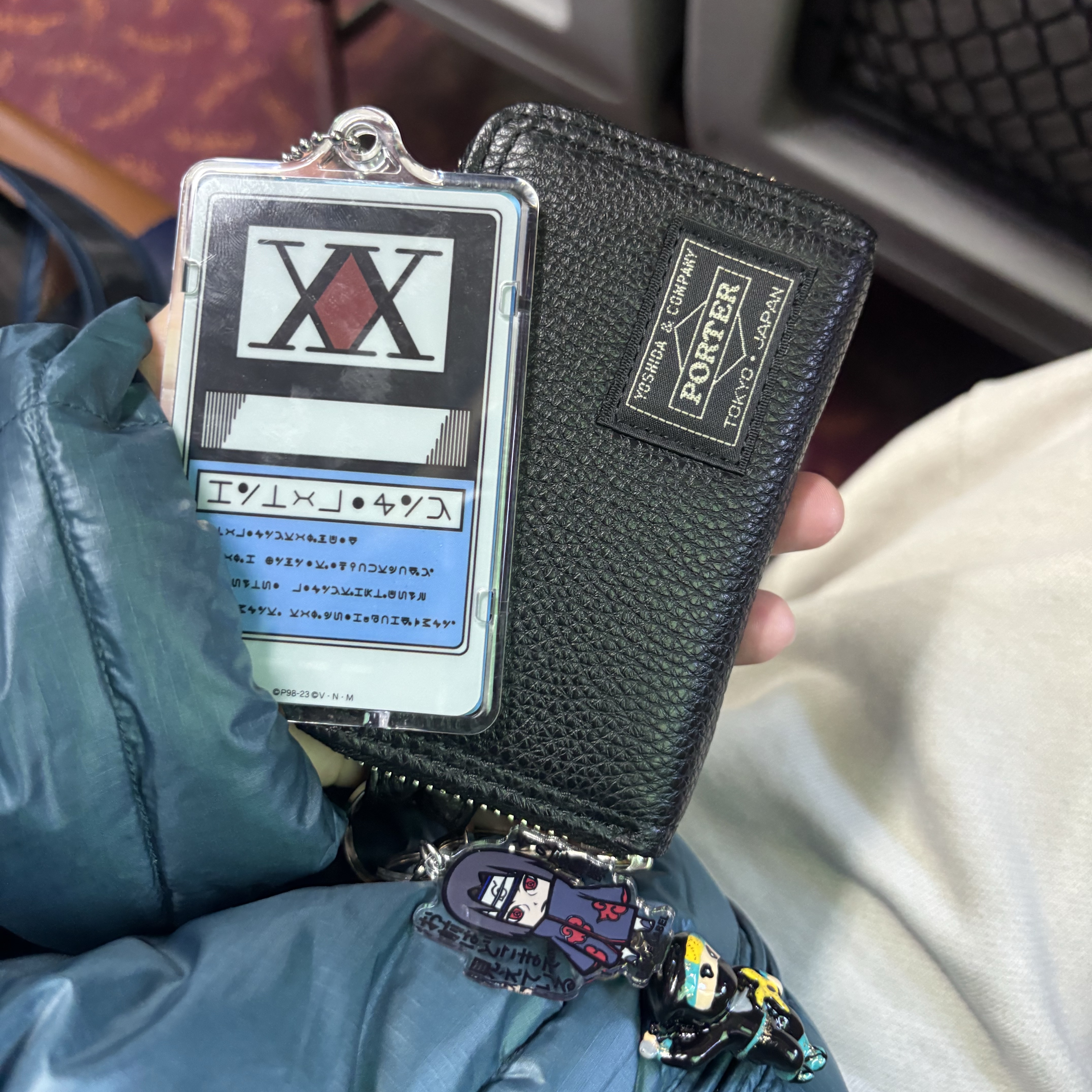 Porter Calm Coin Case Black, Bandai Hunter x Hunter PIICA Hunter License Clear Pass Case 착용 스타일