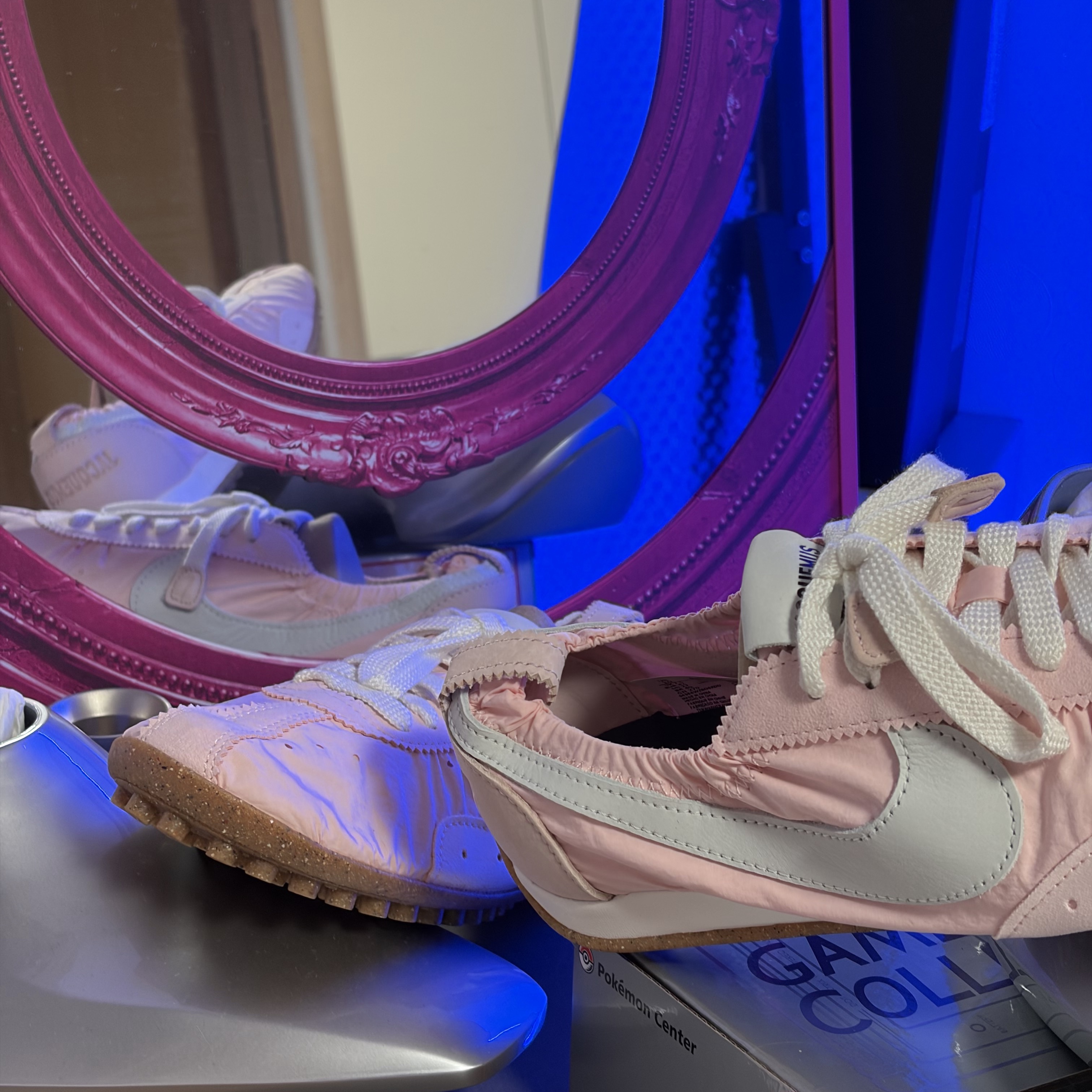 Pokemon Red Green Game Music Collection Game Boy Jukebox, Nike x Jacquemus Moon Shoe SP Aluminum Pink Sail 착용 스타일