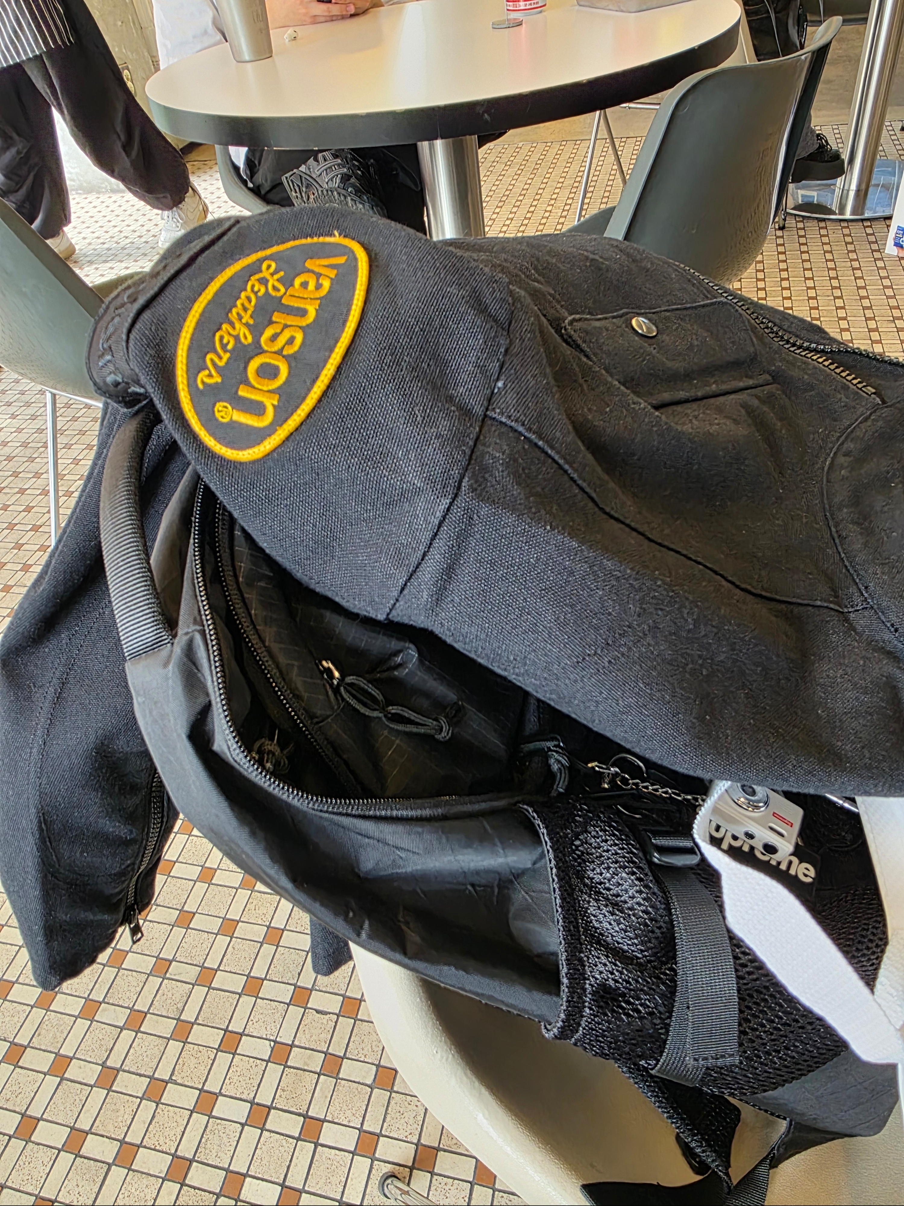 Supreme Pigment S Logo 6-Panel Black - 24FW, Supreme x Vanson Leathers Cordura Jacket Black - 26SS 착용 스타일 - 2