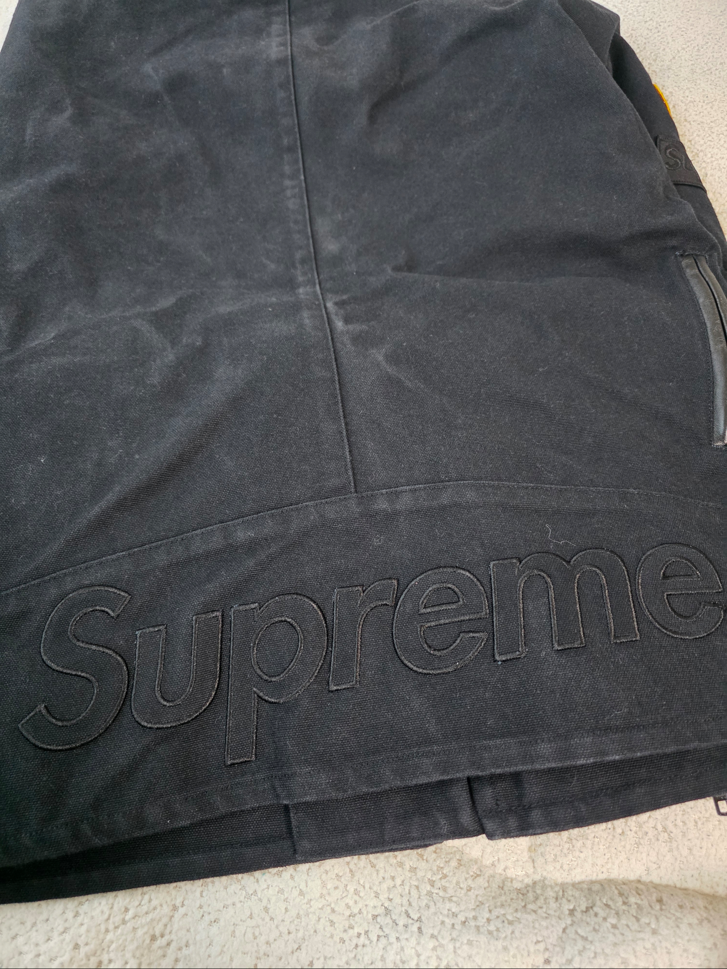 Supreme Pigment S Logo 6-Panel Black - 24FW, Supreme x Vanson Leathers Cordura Jacket Black - 26SS 착용 스타일 - 4