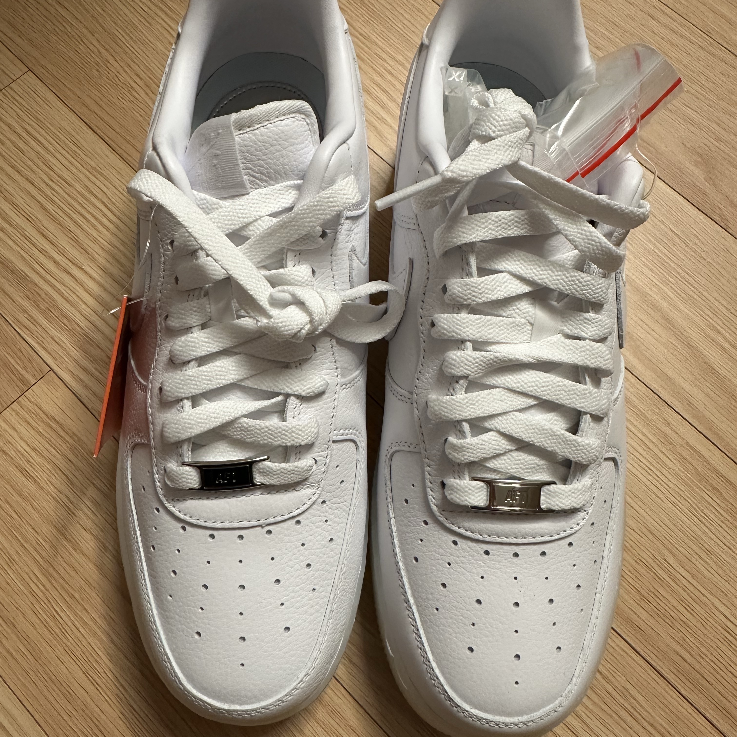 Nike x Drake Nocta Air Force 1 Low SP Certified Lover Boy White 착용 스타일