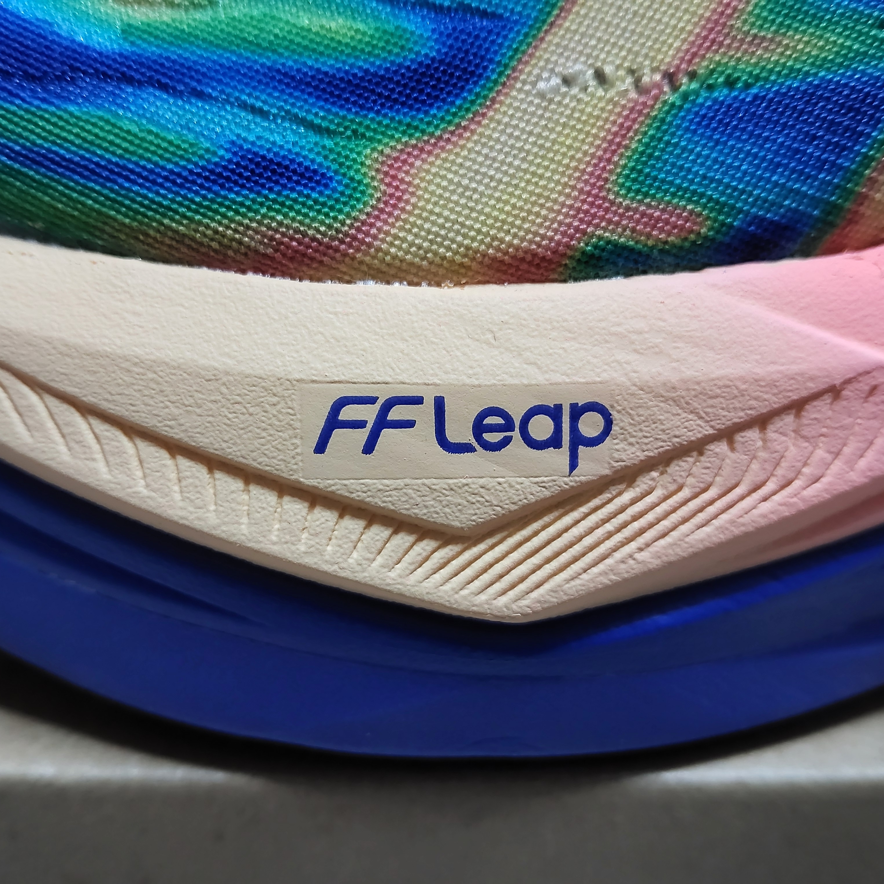 Asics Superblast 3 Cobalt Burst Light Orange 착용 스타일 - 4