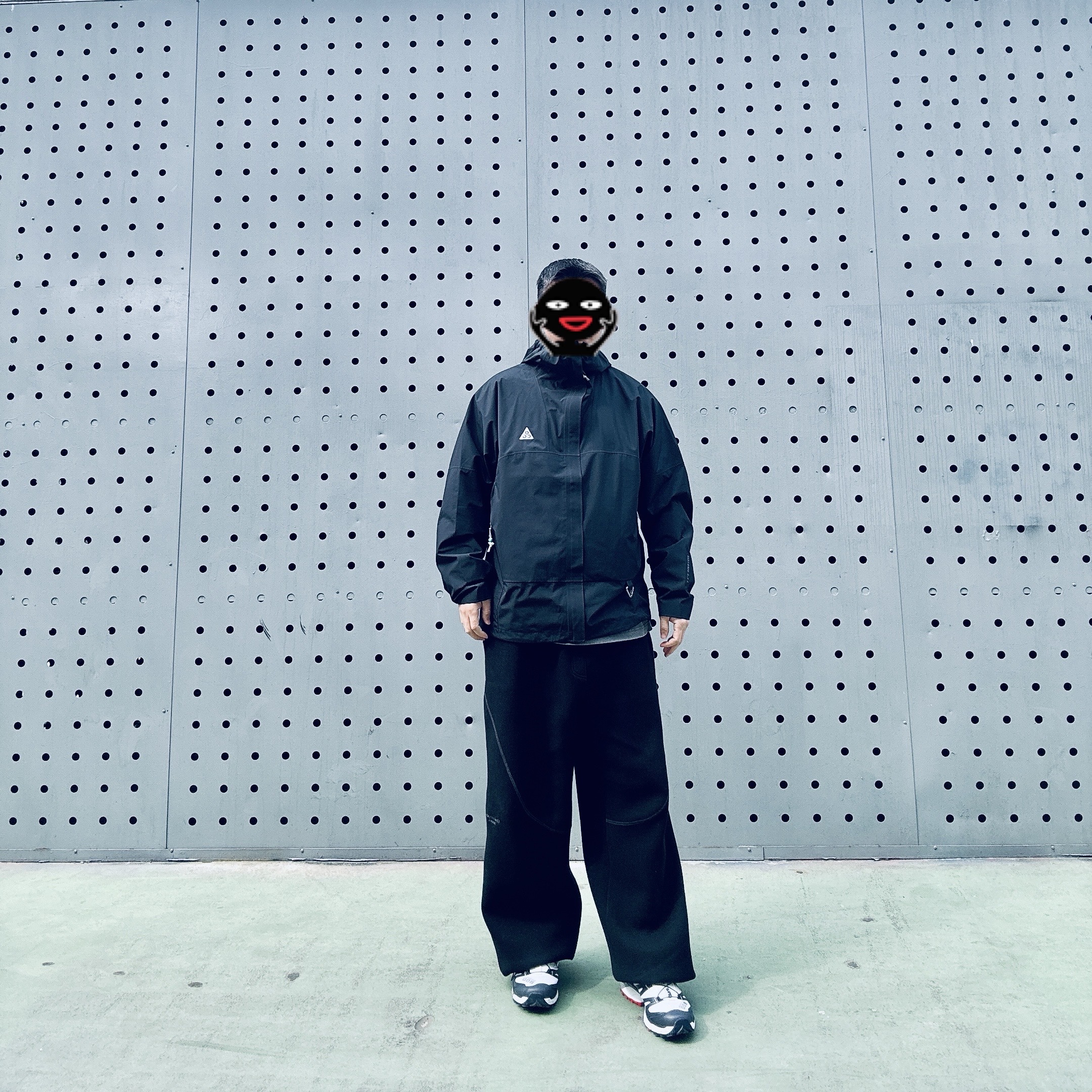 Nike ACG Storm-Fit ADV Cascade Rains Full Zip Jacket Black - Asia, Salomon x Kasina XT-4 OG Dark Navy 착용 스타일 - 1