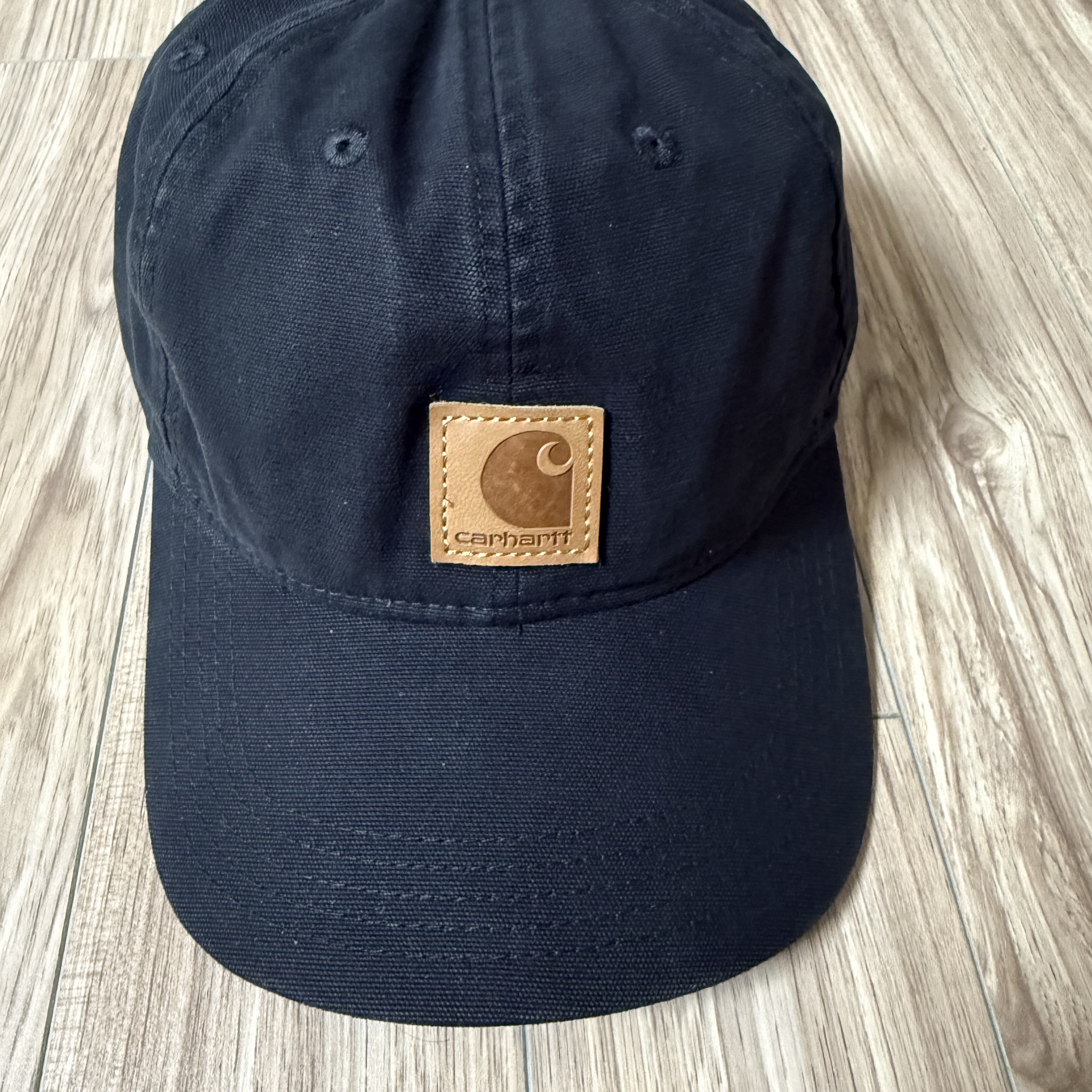 Carhartt Canvas Cap Black, Carhartt Canvas Cap Army Green 착용 스타일 - 1