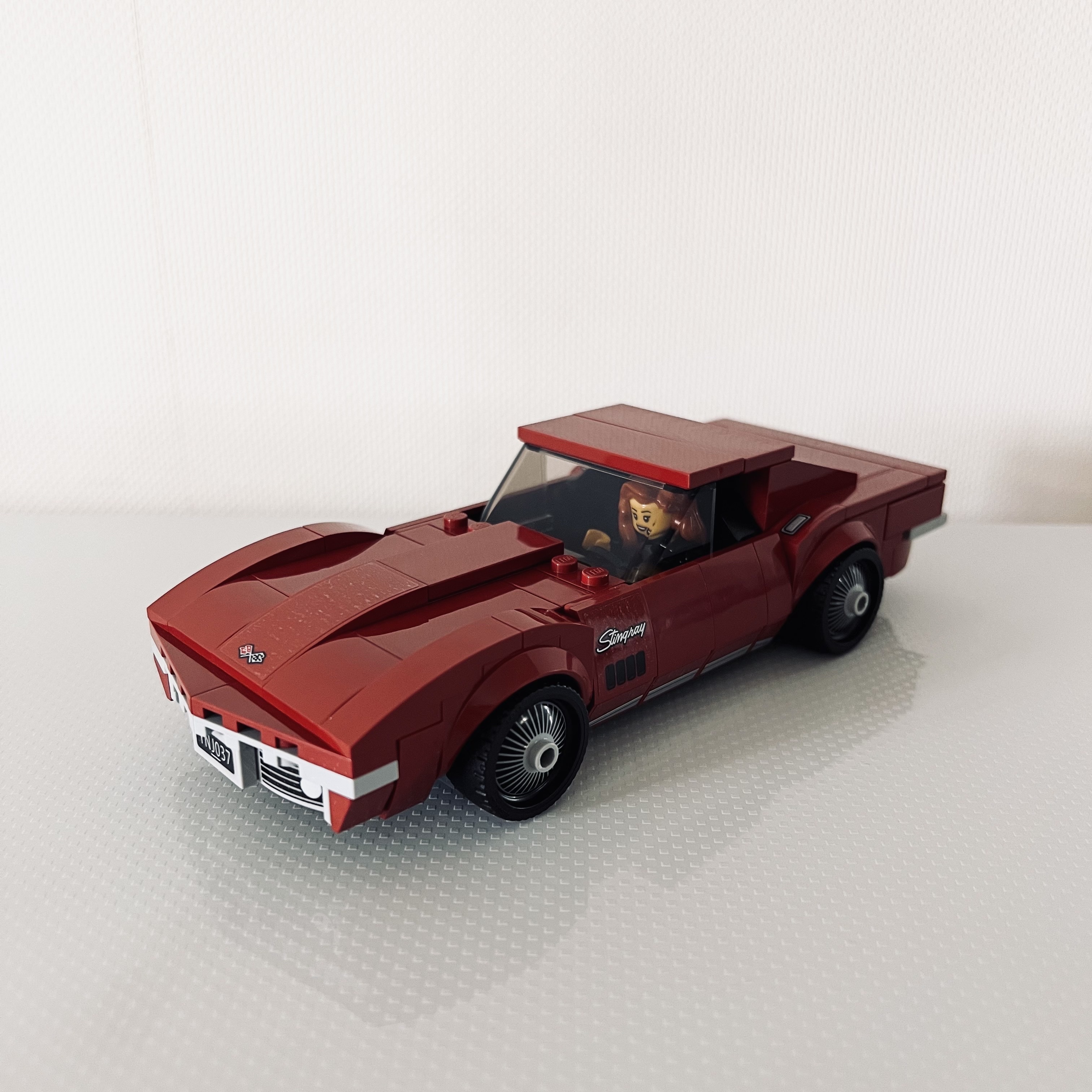 Lego Chevrolet Corvette C8.R Race Car and 1969 Chevrolet Corvette 착용 스타일