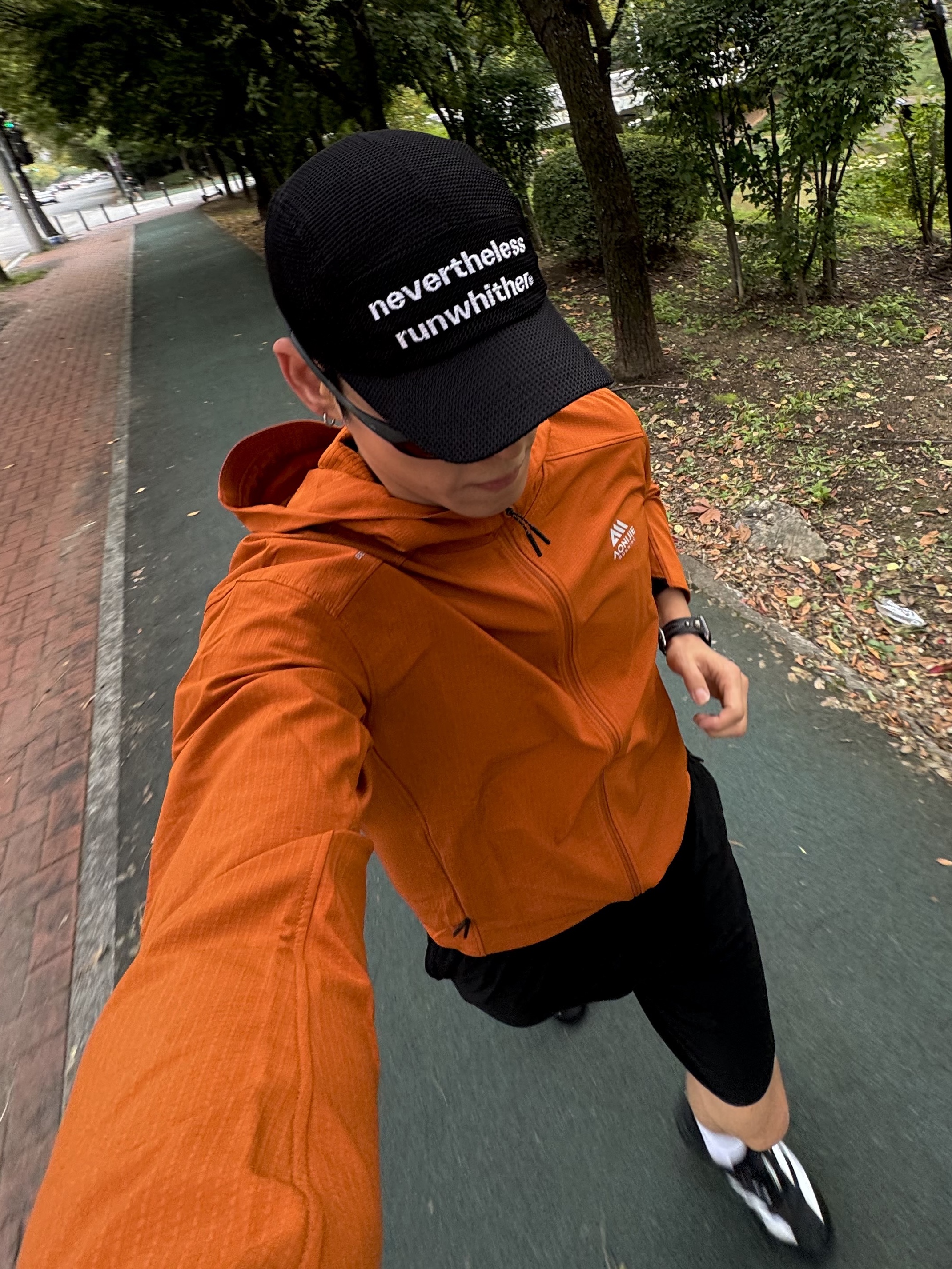 [KREAM 단독] runwhither Mesh Cap Black, Adidas Adizero EVO SL Core Black Cloud White 착용 스타일 - 5