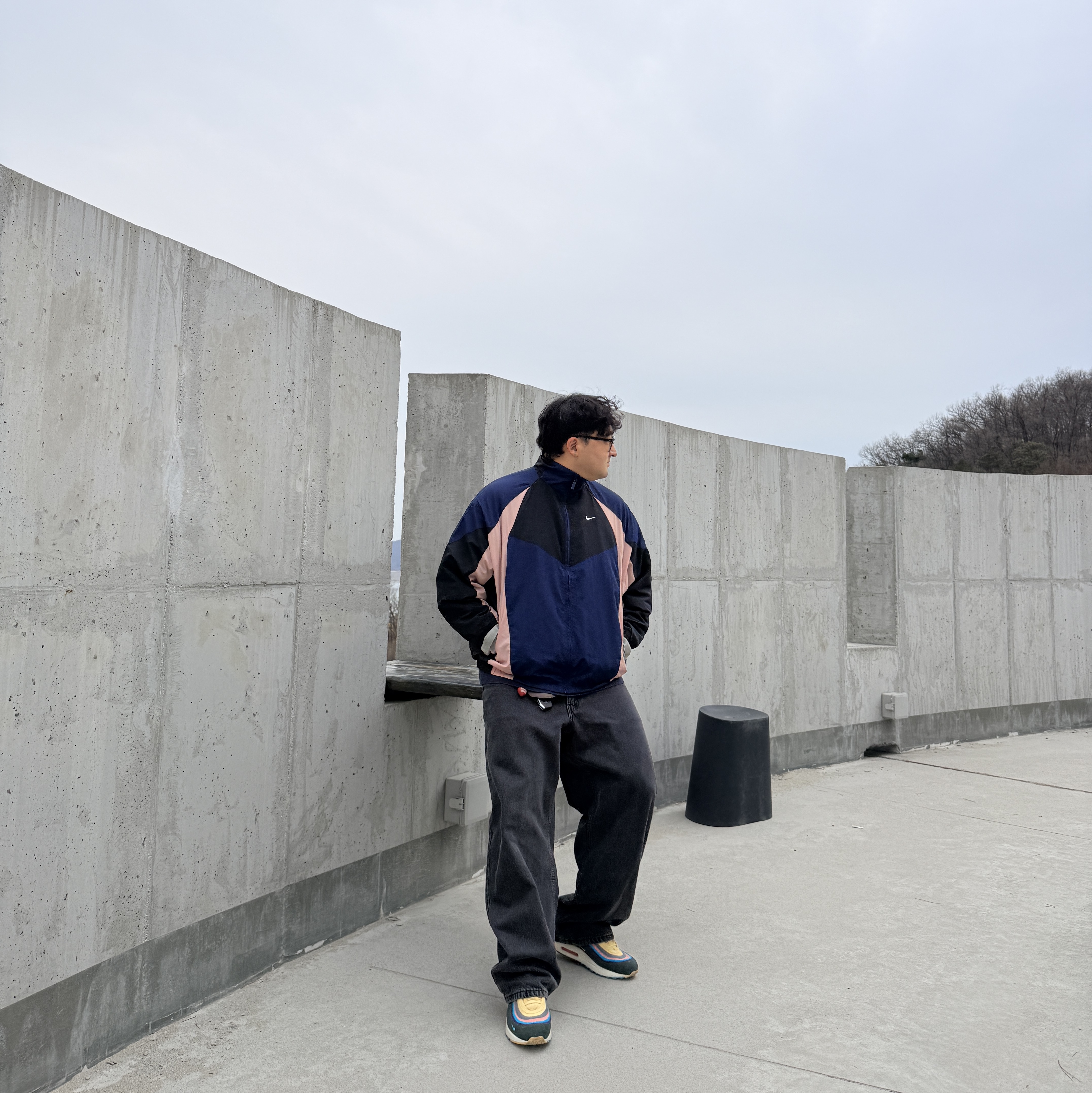(W) Nike NSW Oversized Track Jacket Midnight Navy Black - Asia, Nike x Sean Wotherspoon Air Max 1/97 착용 스타일 - 1