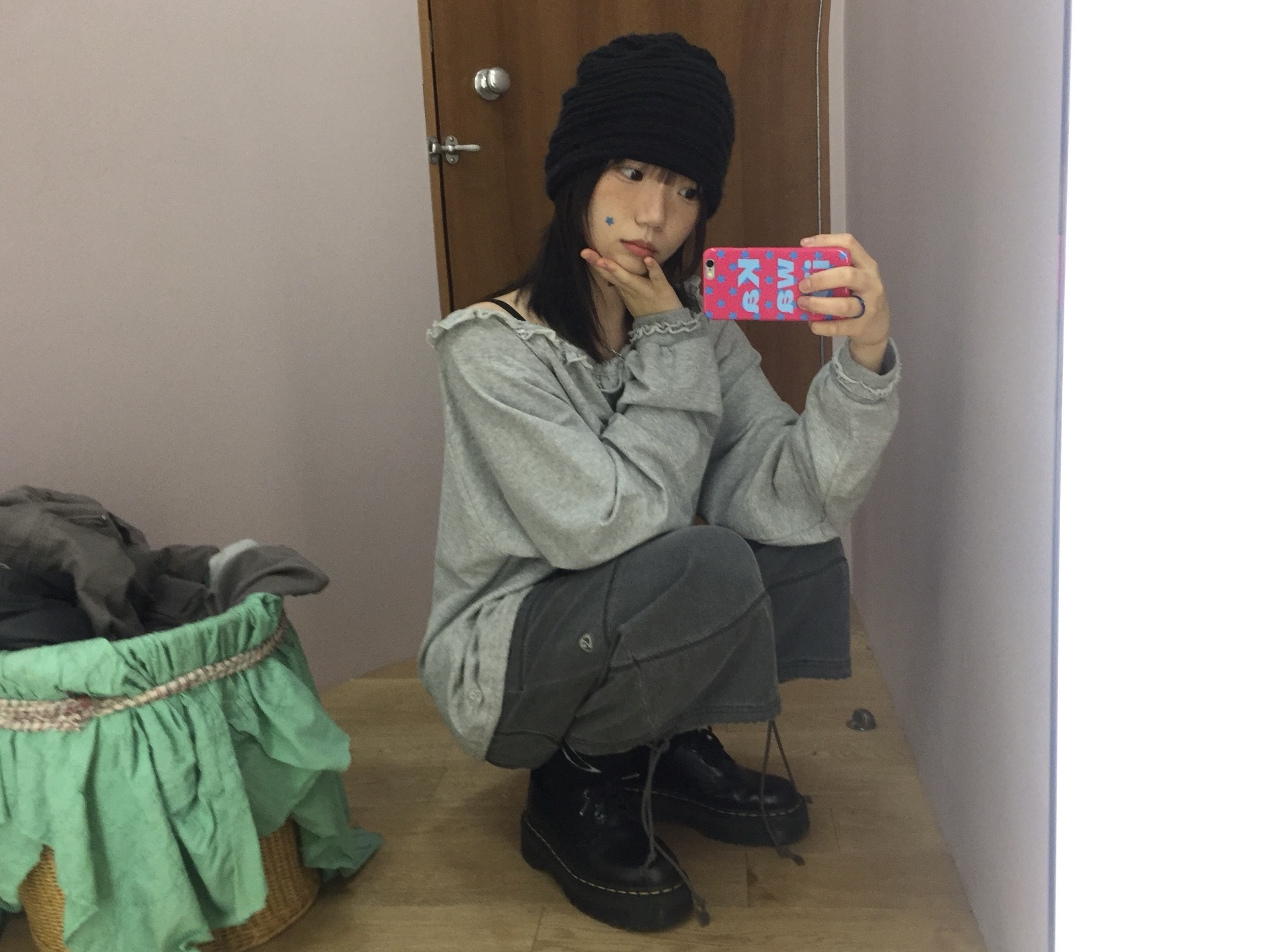 Dr. Martens 1461 Smooth Black, COYSEIO Drawstring Long Sleeve Melange Grey 착용 스타일 - 2