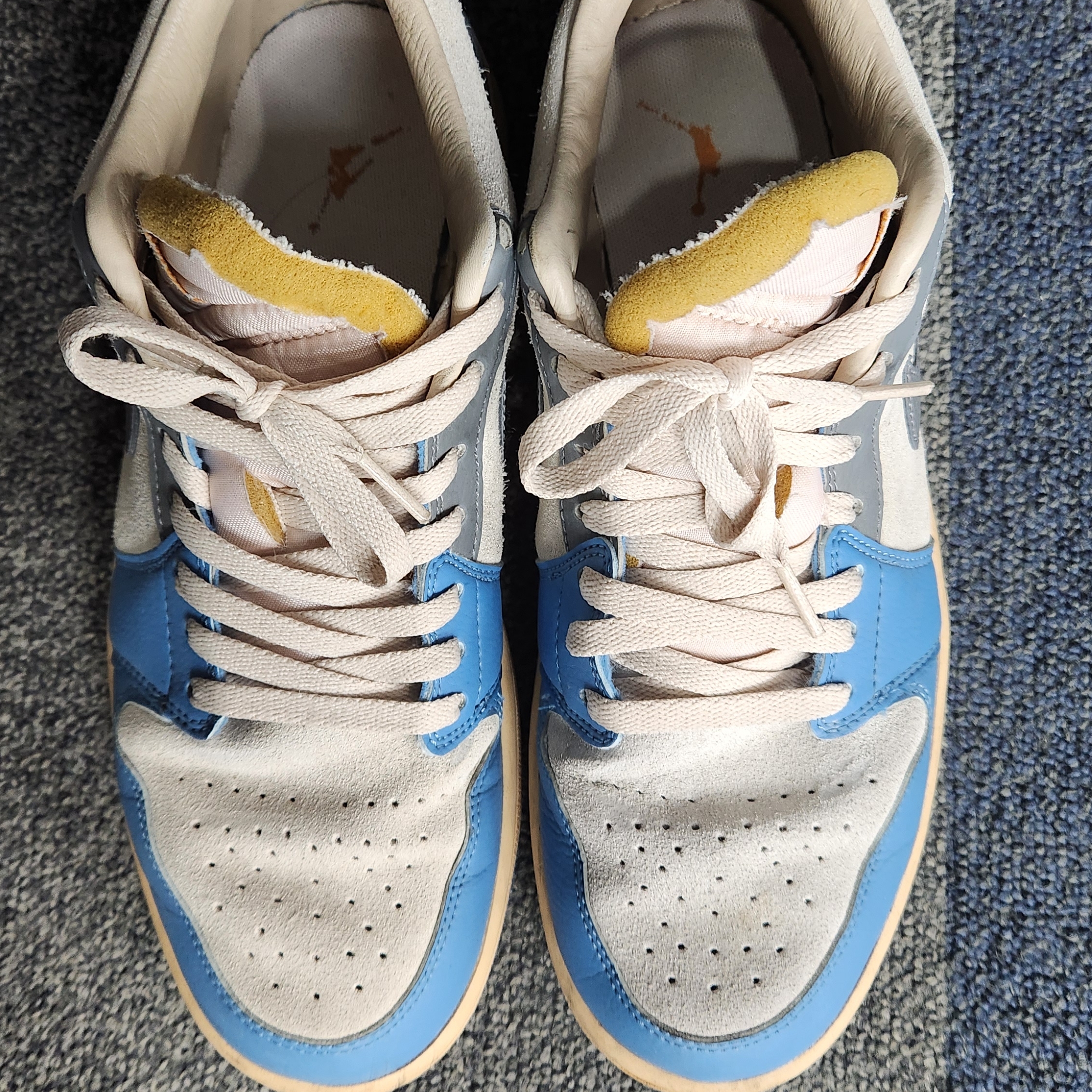 Jordan 1 Low SE Tokyo 96 착용 스타일 - 2